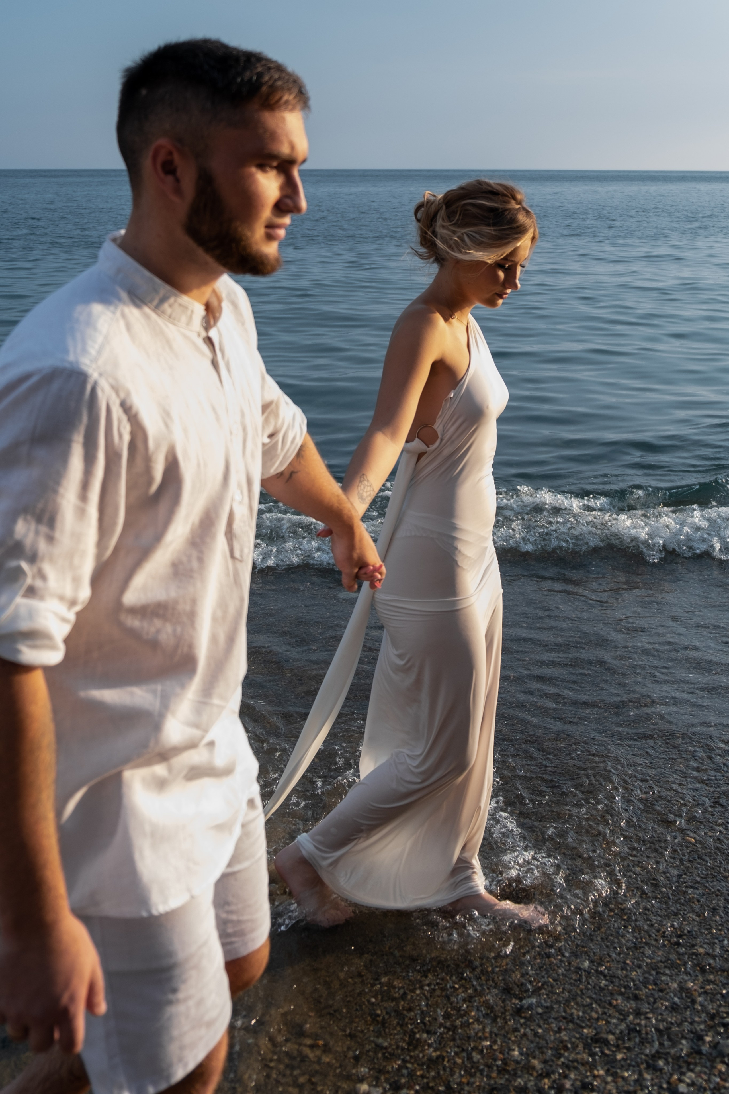 Фотосессия на море. Яшмовый пляж, Севастополь. Фиолент. Даша и Дмитрий. Профессиональная фотосъемка в Крыму. Натуральные эмоции и живые кадры. Забронируйте дату прямо сейчас!