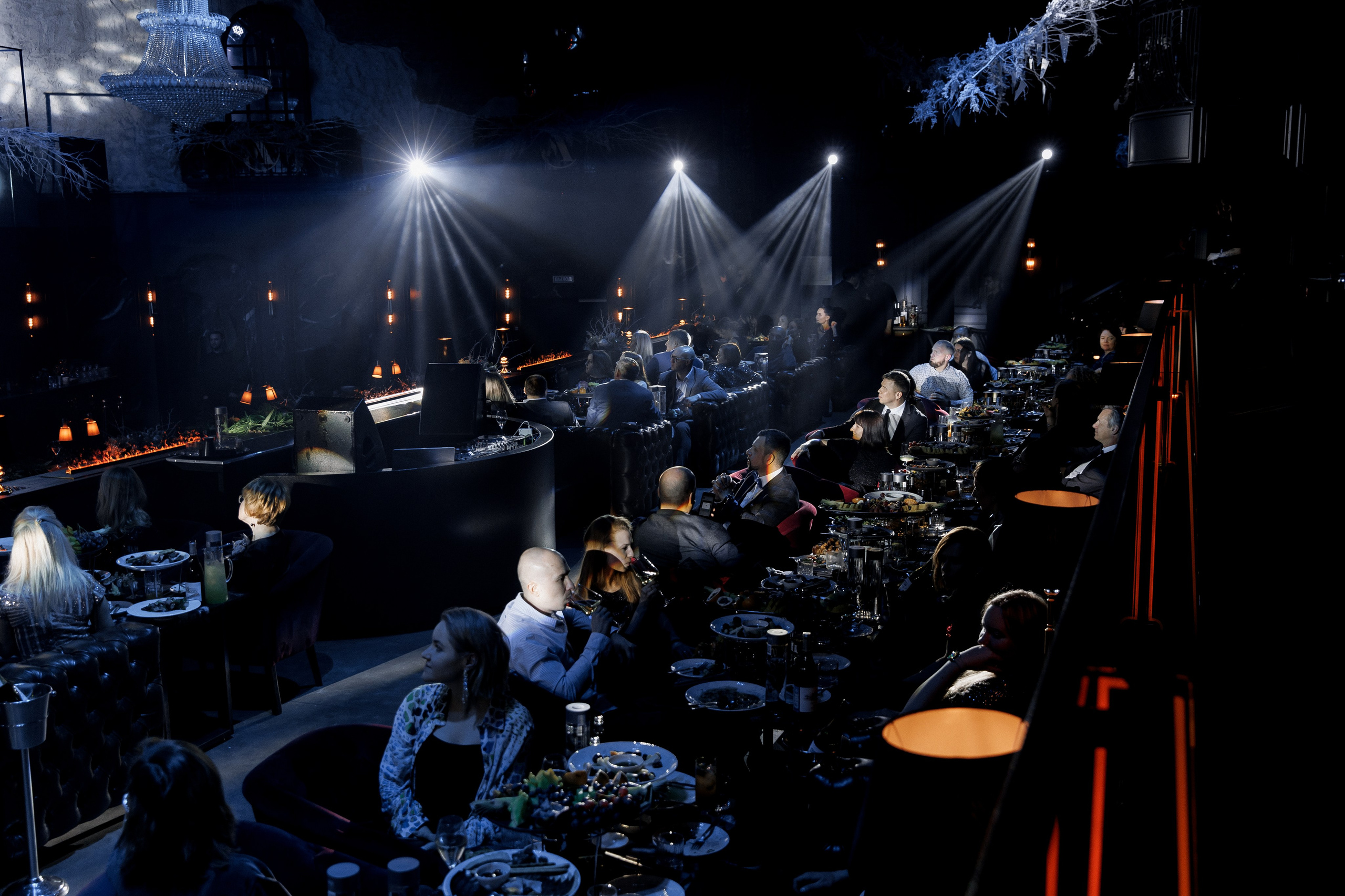 Корпоративные события. Алина Посторонка и Дима Мурашов