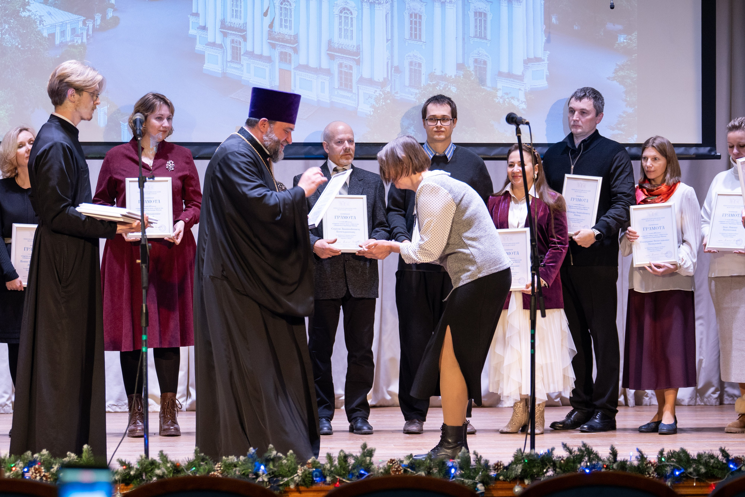 Праздничный концерт в честь 265 летия освящения нижнего храма собора во имя Святителя и Чудотворца Николая. НИКОЛО-БОГОЯВЛЕНСКИЙ МОРСКОЙ СОБОР