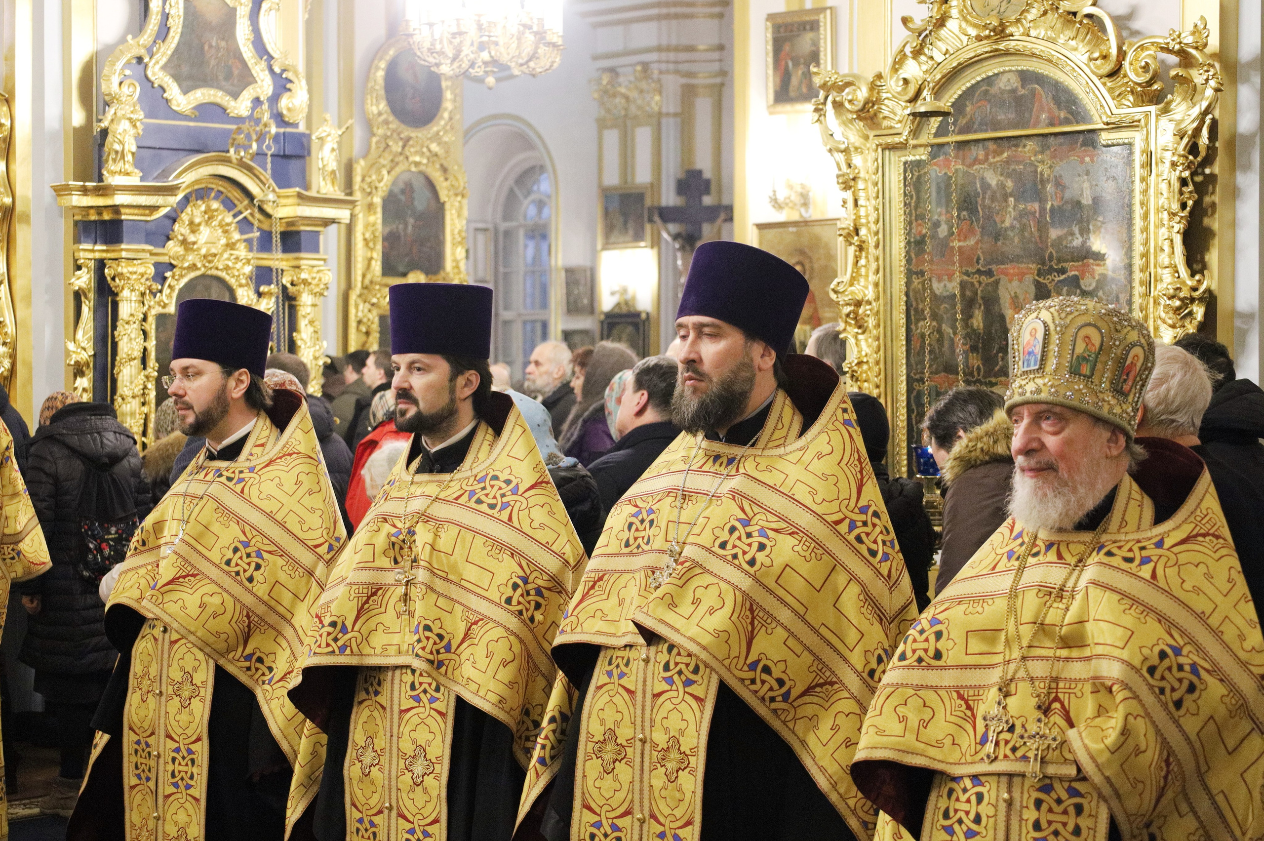 СЛУЖЕНИЕ В КАНУН ДНЯ ПАМЯТИ СВЯТИТЕЛЯ НИКОЛАЯ ЧУДОТВОРЦА. НИКОЛО-БОГОЯВЛЕНСКИЙ МОРСКОЙ СОБОР