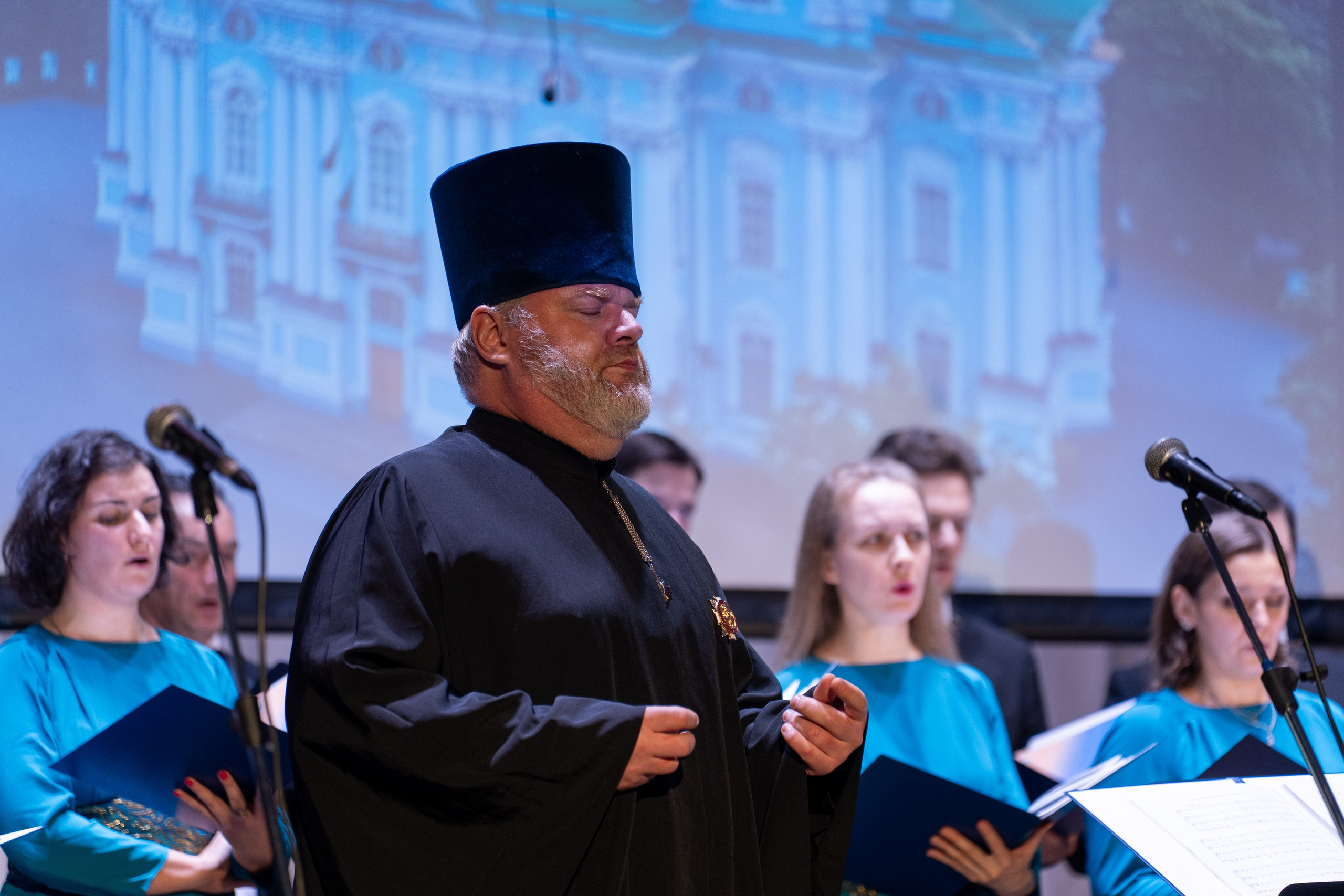 Праздничный концерт в честь 265 летия освящения нижнего храма собора во имя Святителя и Чудотворца Николая. НИКОЛО-БОГОЯВЛЕНСКИЙ МОРСКОЙ СОБОР