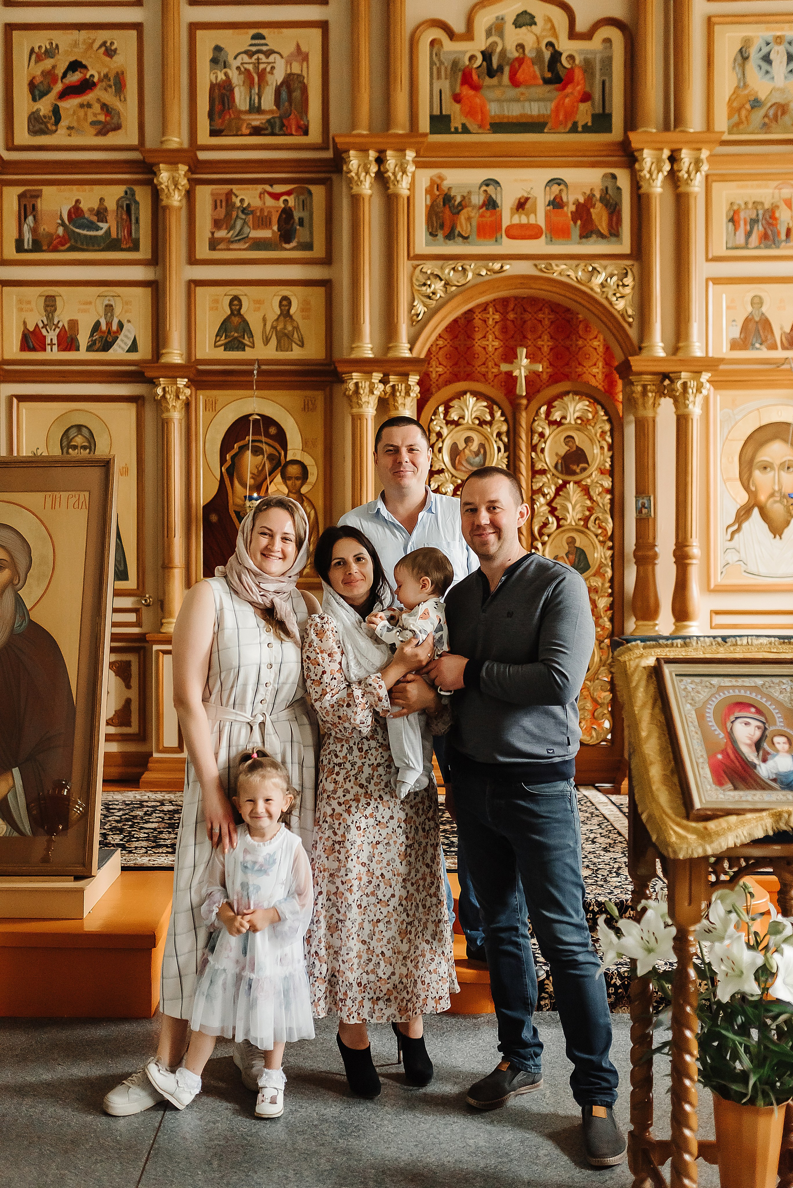 Фотосессия крещения ребенка Павловский Посад. Свадебный и женский фотограф город Электросталь и Ногинск