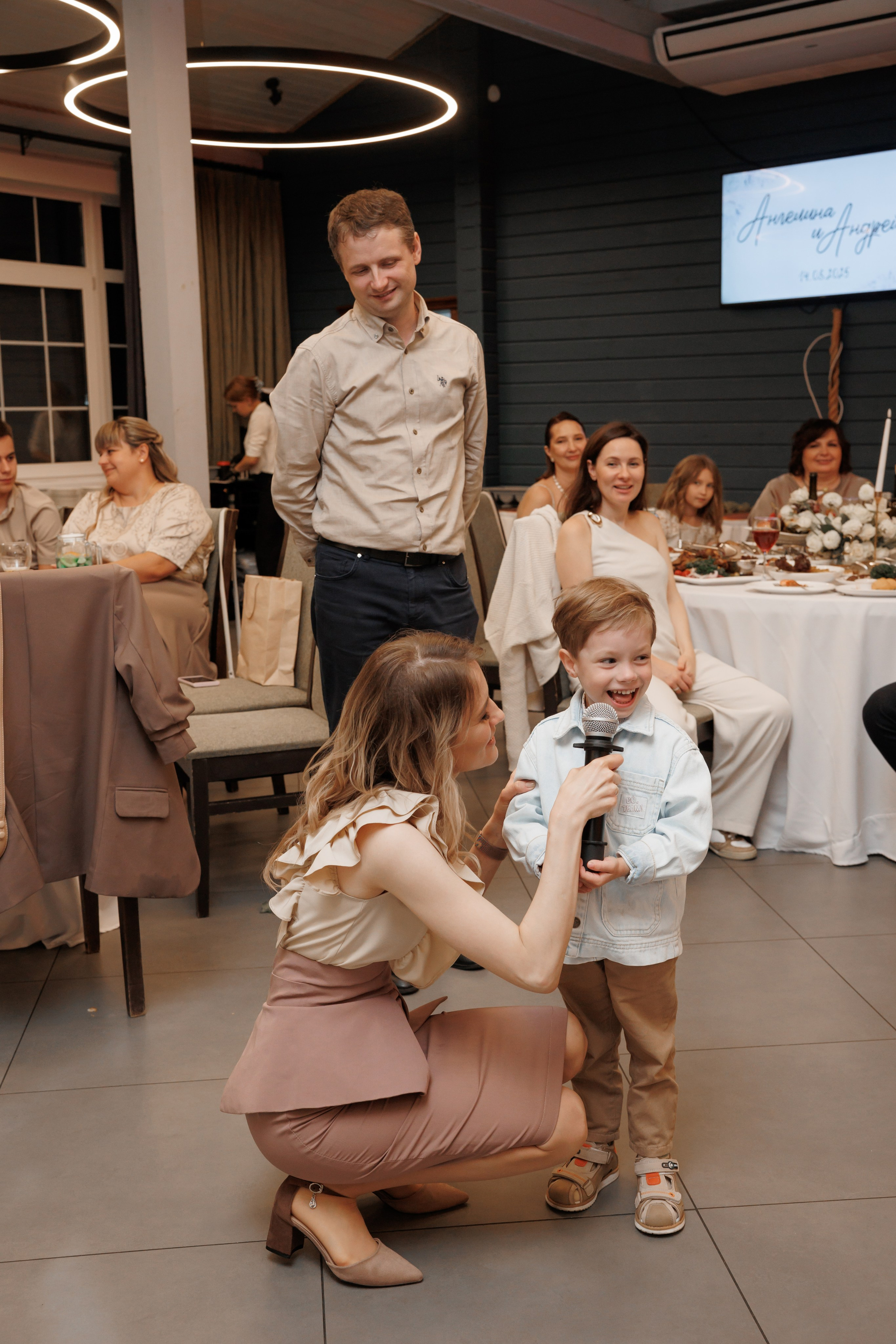 Регистрация в отеле Fish Point, ЗАГС Бутово, прогулка в Остафьево. Свадебный и репортажный фотограф (Москва, Королев и другие)