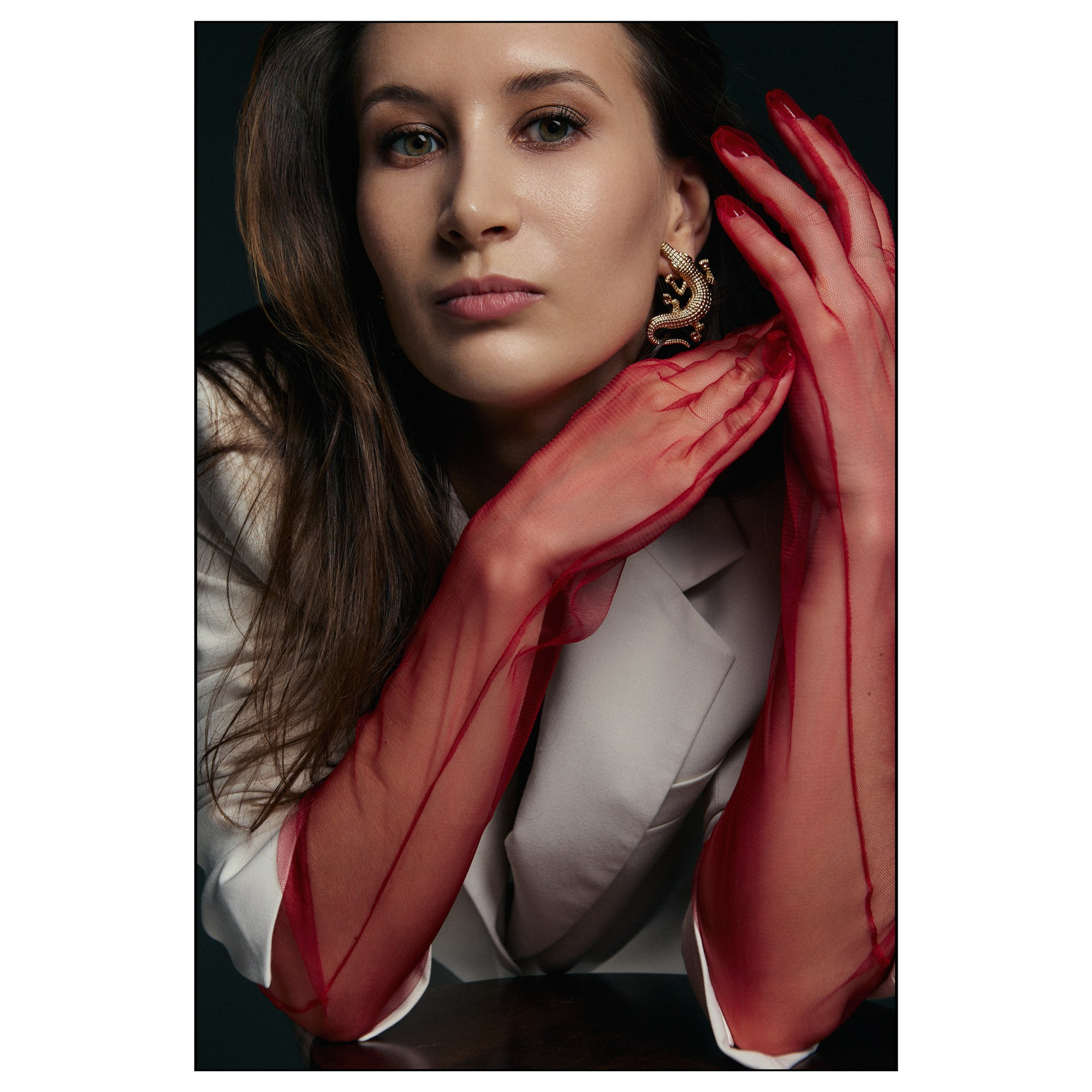 Стильная фотосессия в студии от портретного фотографа Калагиной Светланы в Москве