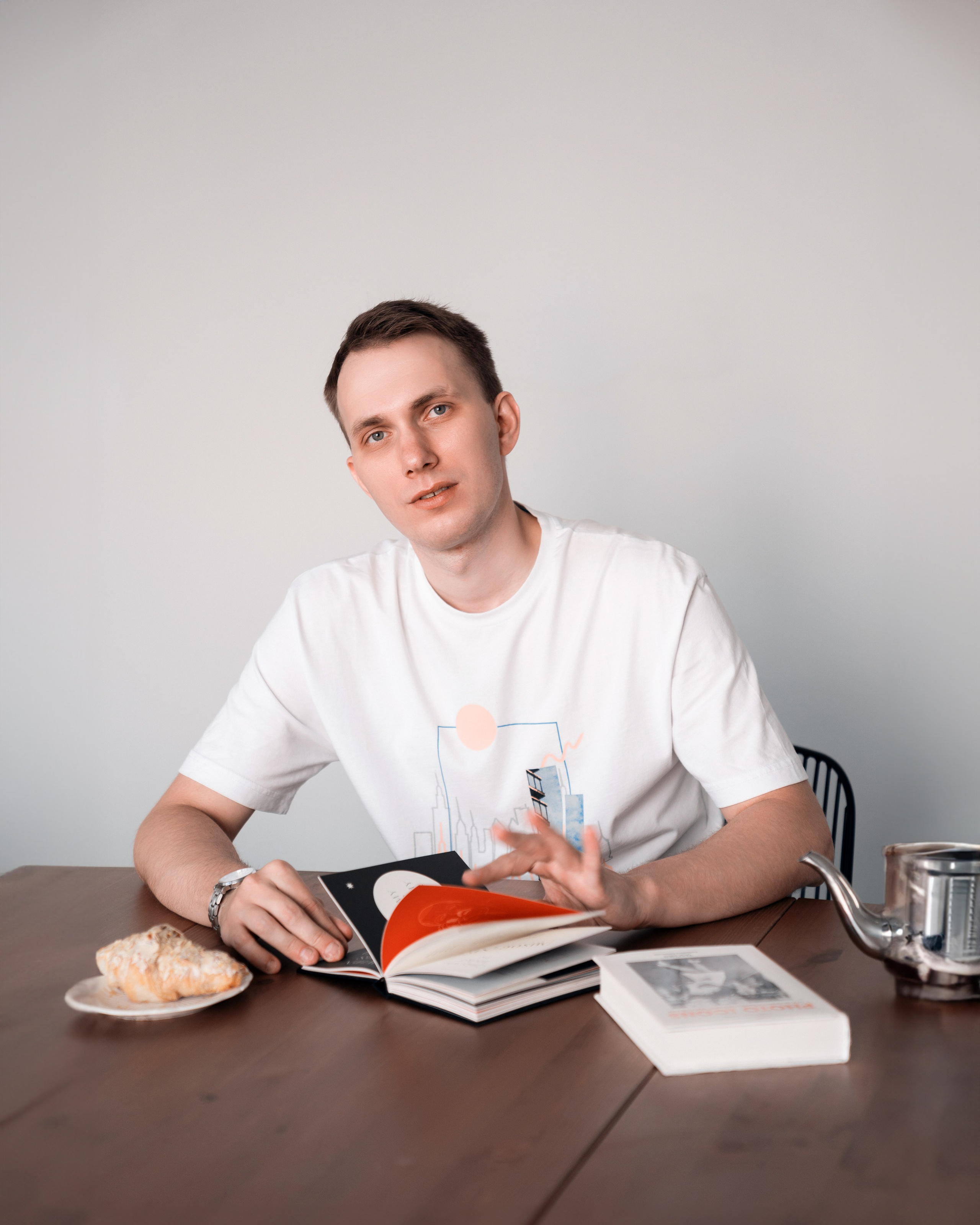 Никита 21.08. Идеальные портреты для соцсетей — Фотограф Ленар