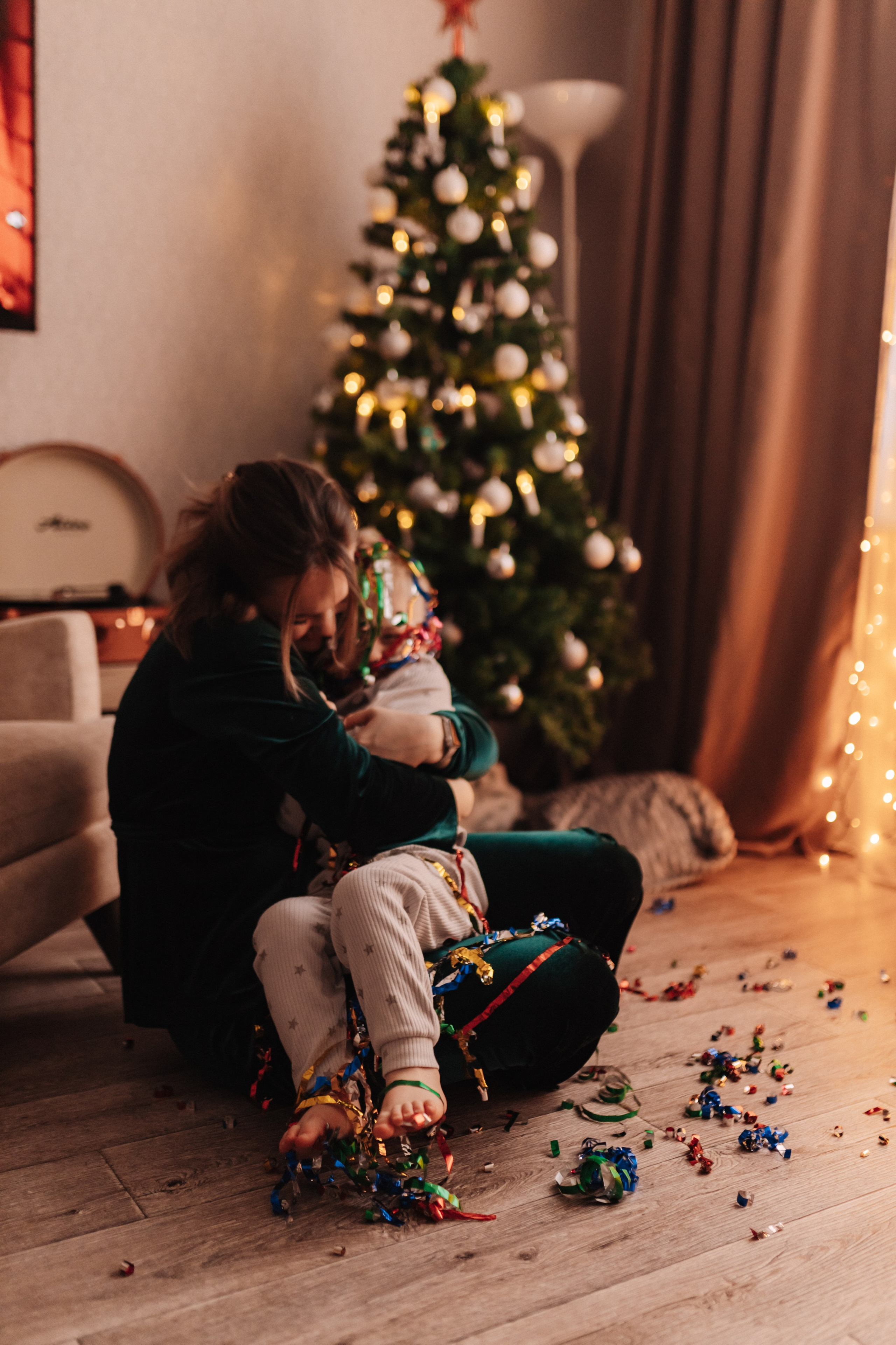 Новогоднее настроение Миши с родителями и Оскаром. Семейный фотограф Альбина Крутелева, Екатеринбург, Ревда