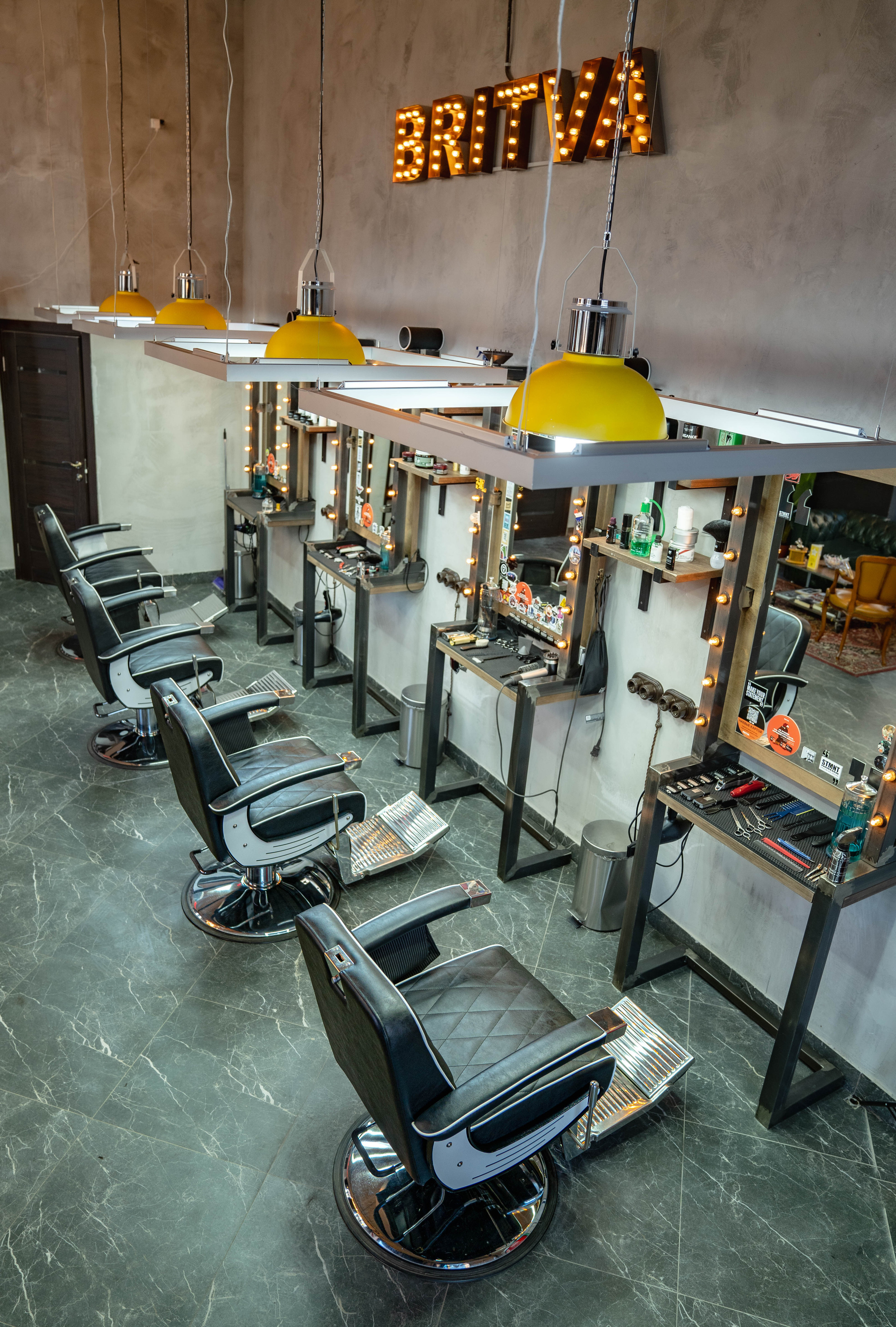 Barbershop BRITVA Лесопарковая. Фото и видео съёмка на заказ. VAU Studia. Москва