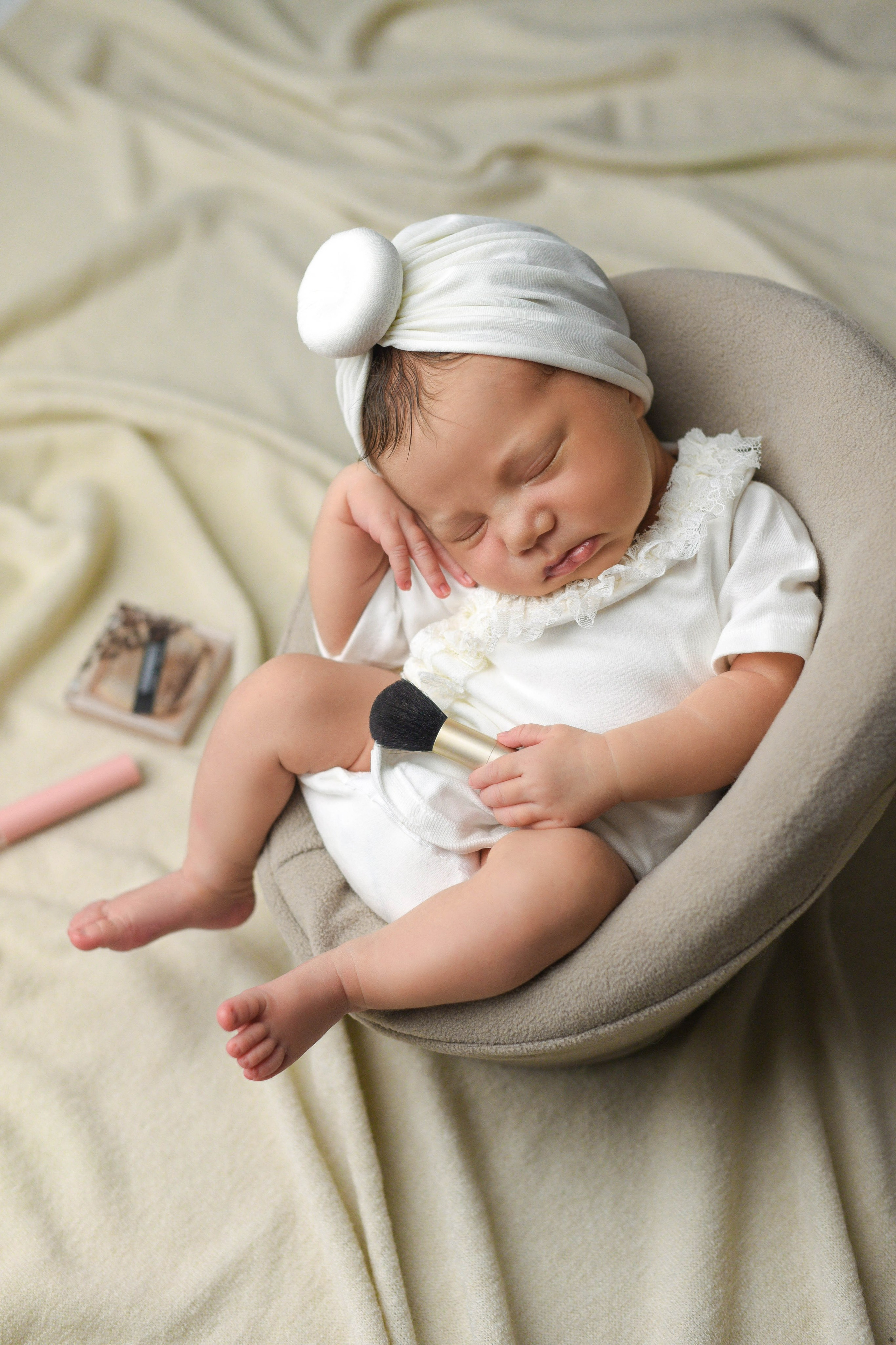 Новорожденные. Фотограф новорожденных Магнитогорск