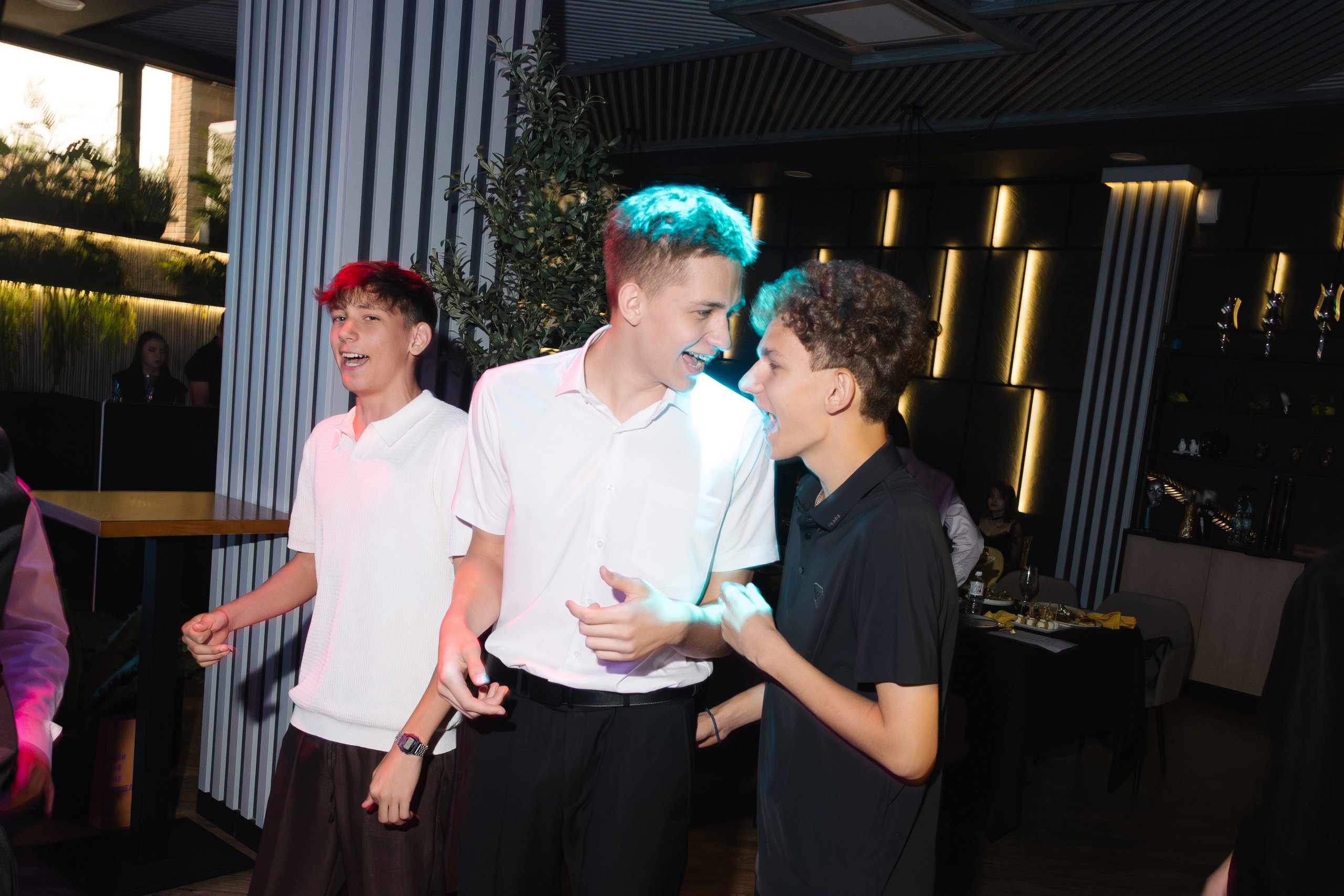 Выпускной 9В класса 2025. Артур Иликчян — Wedding & Event фотограф в Краснодаре