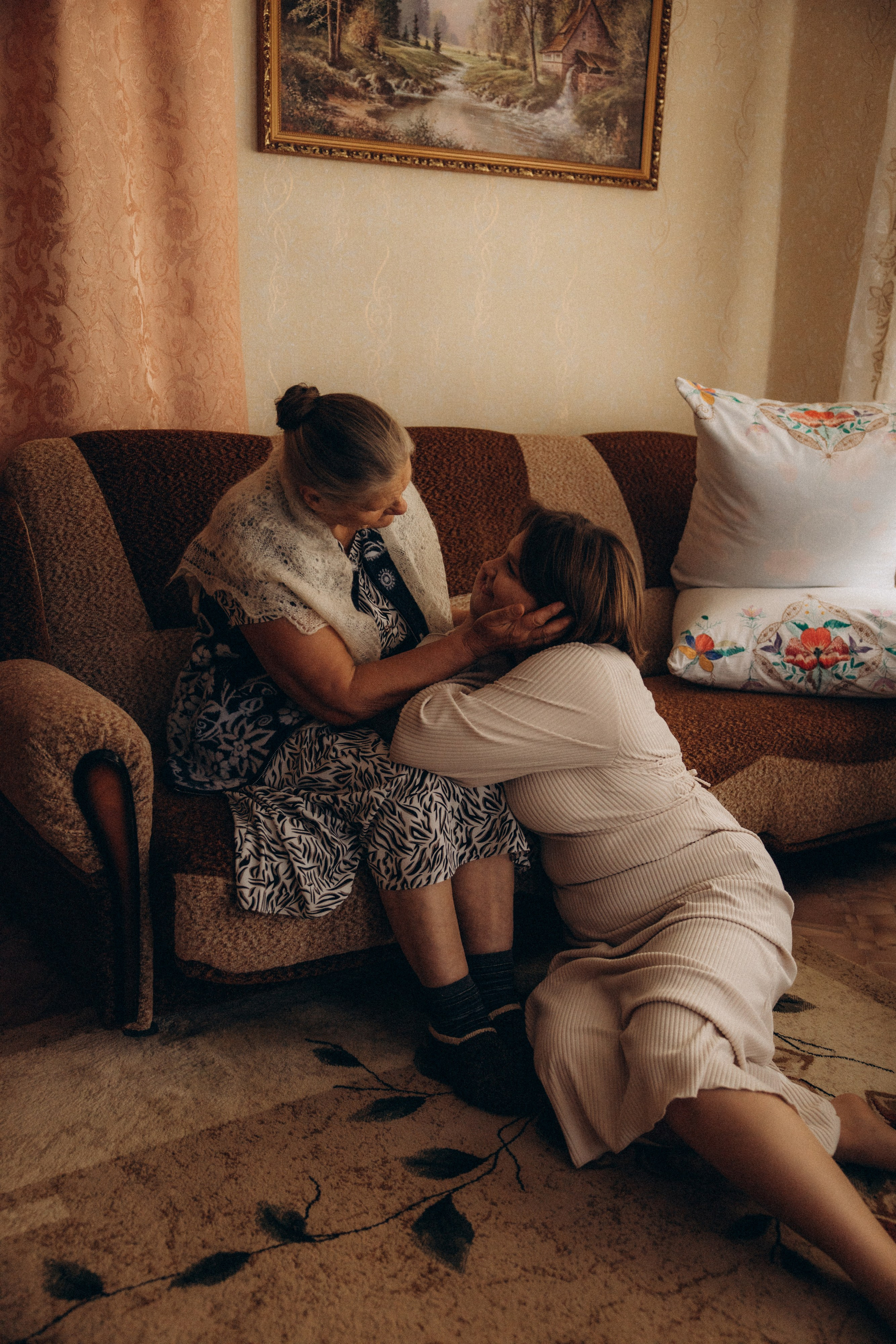 Аня и бабушка. Семейный фотограф Губкин/Старый Оскол