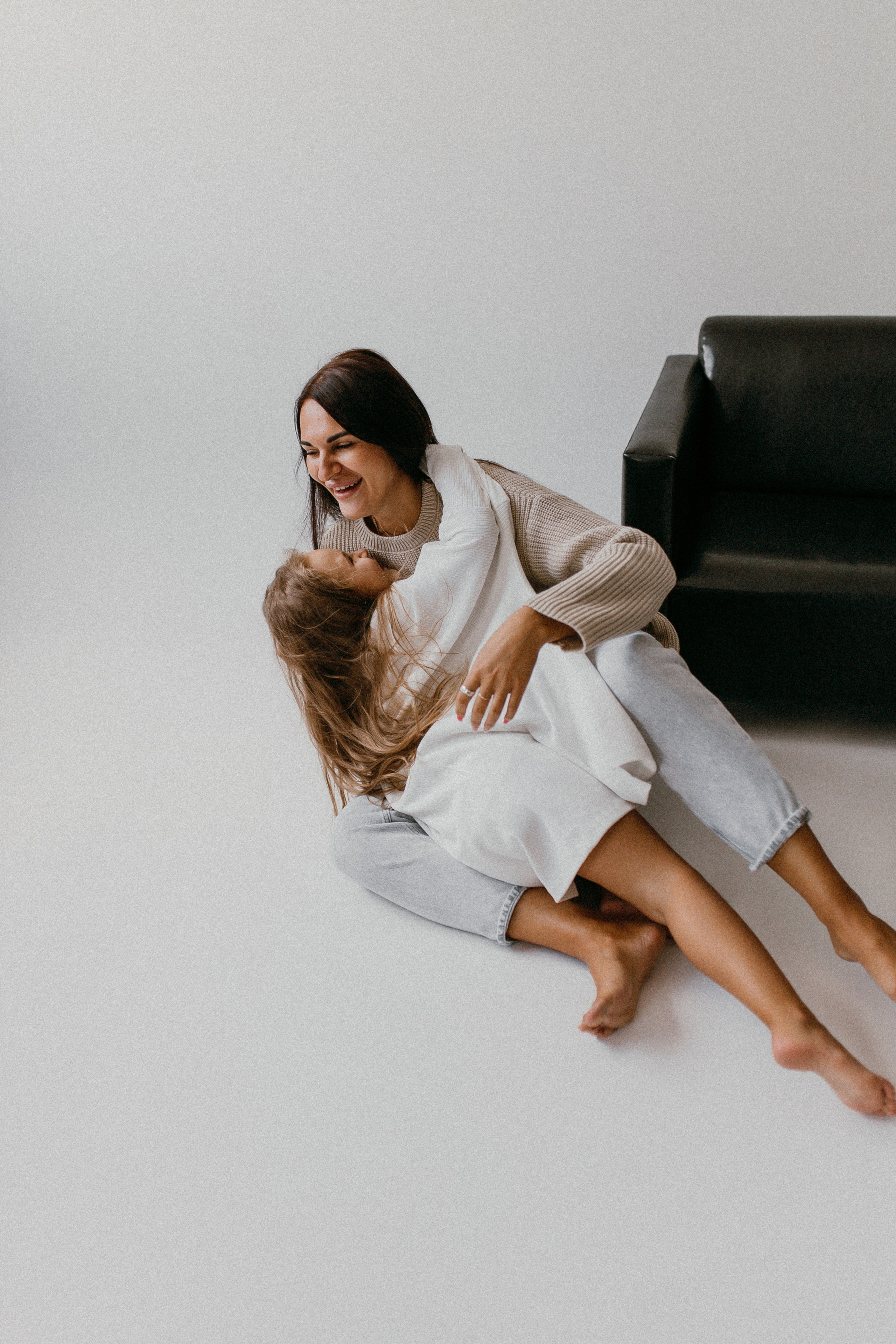 Есения и мама. Семейный фотограф Губкин/Старый Оскол