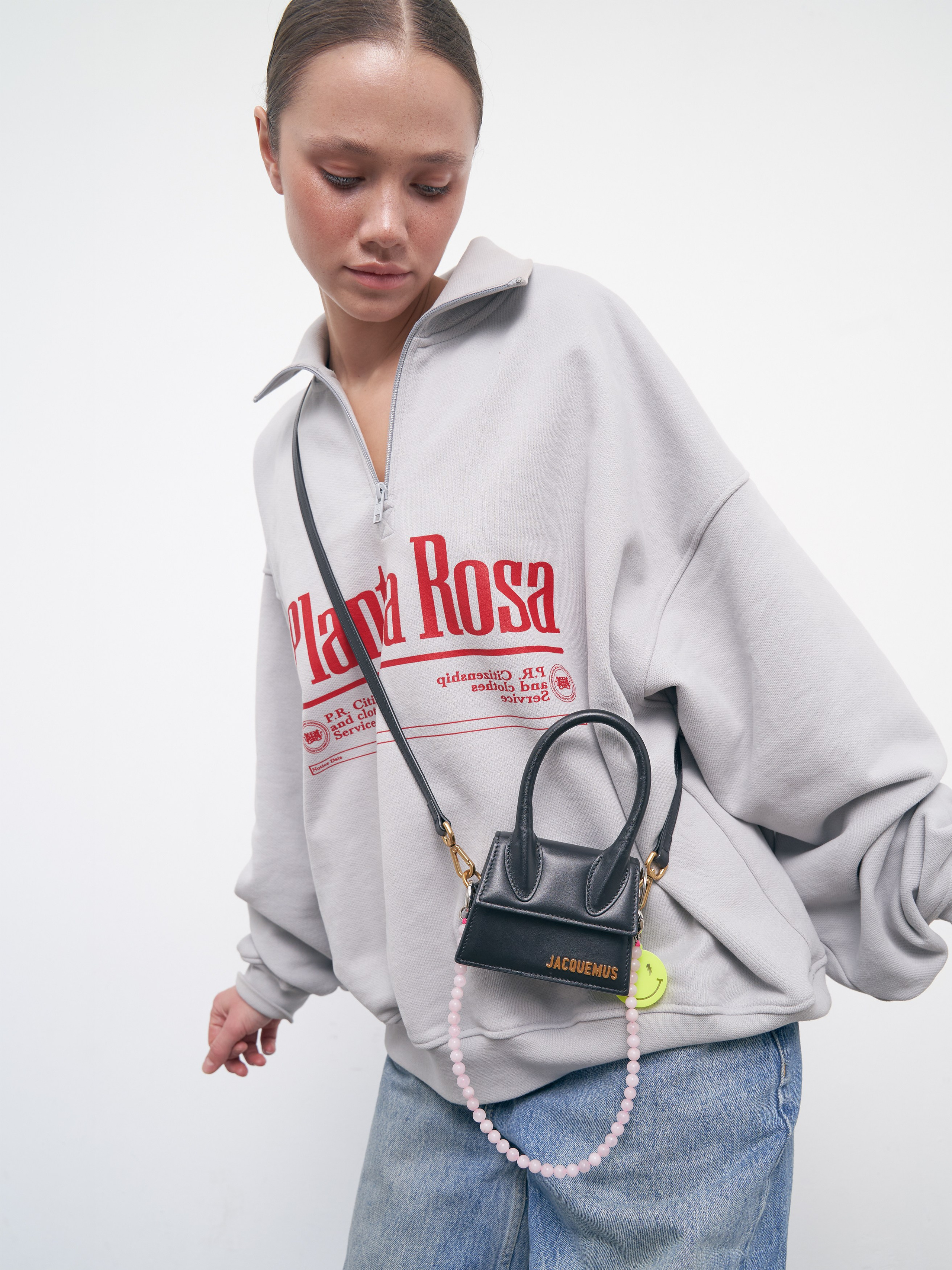 Стильная фотосъемка украшений на модели