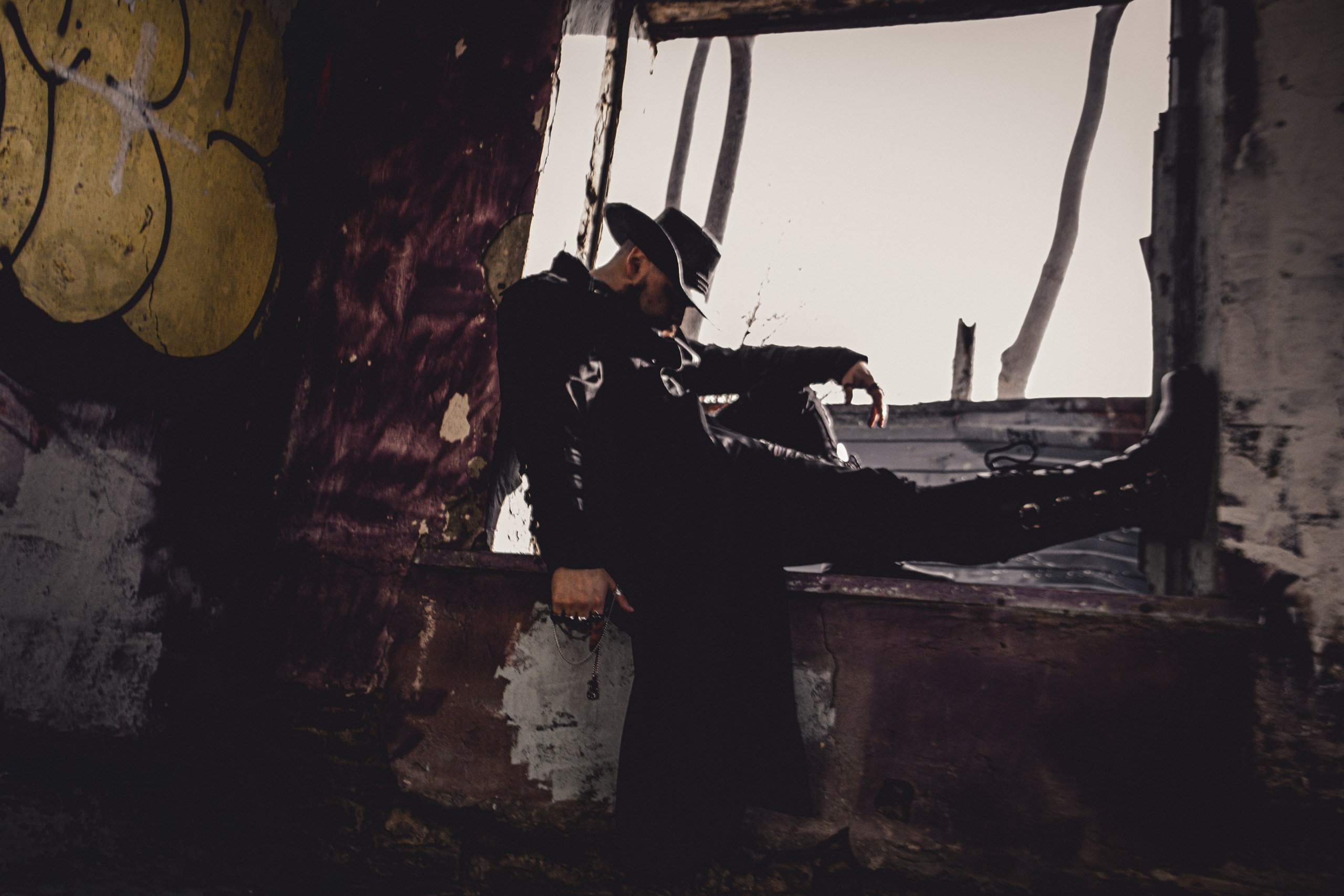 Заброшенная душа. Уличный фотограф Города N