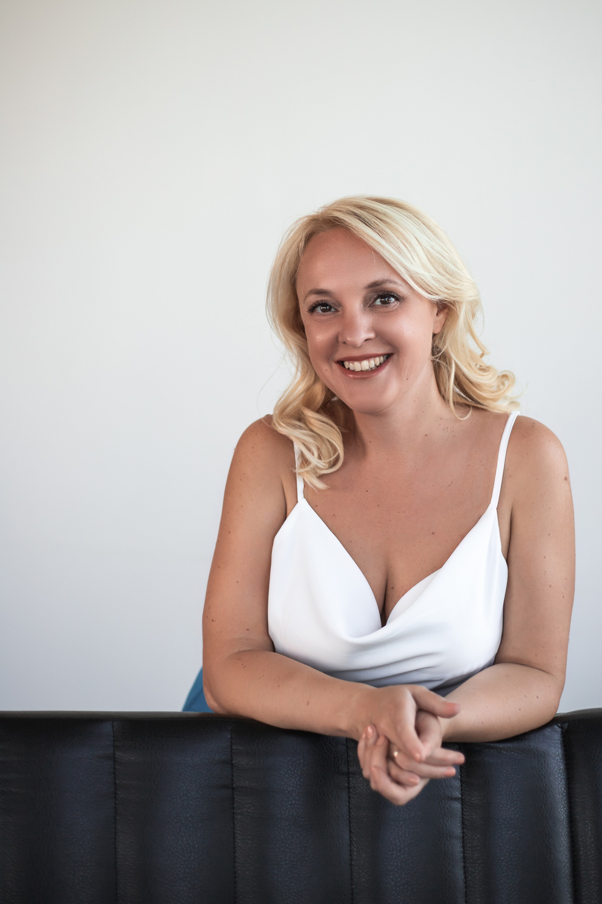 TEON Group_бизнес-портрет сотрудников. Фотограф Воронеж, Новая Усмань Мария Бублик