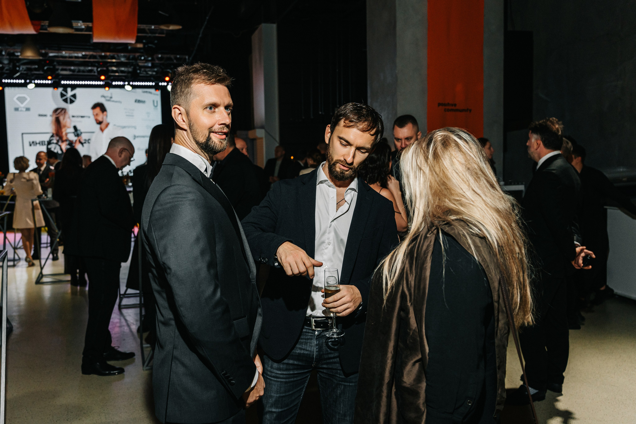 POSITIVE COMMUNITY 2 года. 31.10.2025. AI Art Direction & Commercial Visuals