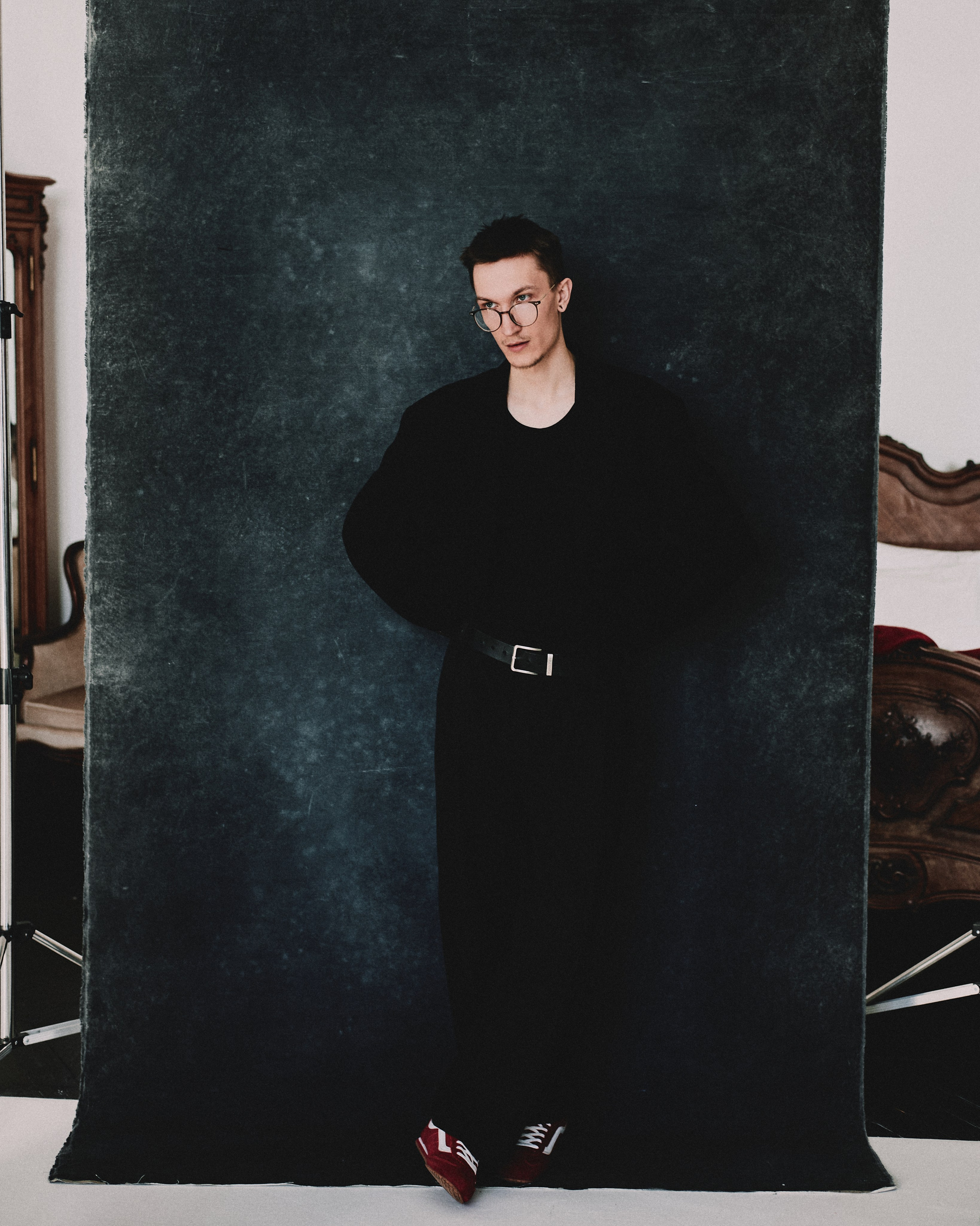 Yan. Фэшн-фотография и портреты в Владивостоке. Превращаю съёмку в повествование — создаю образы с сюжетом, которые остаются в памяти