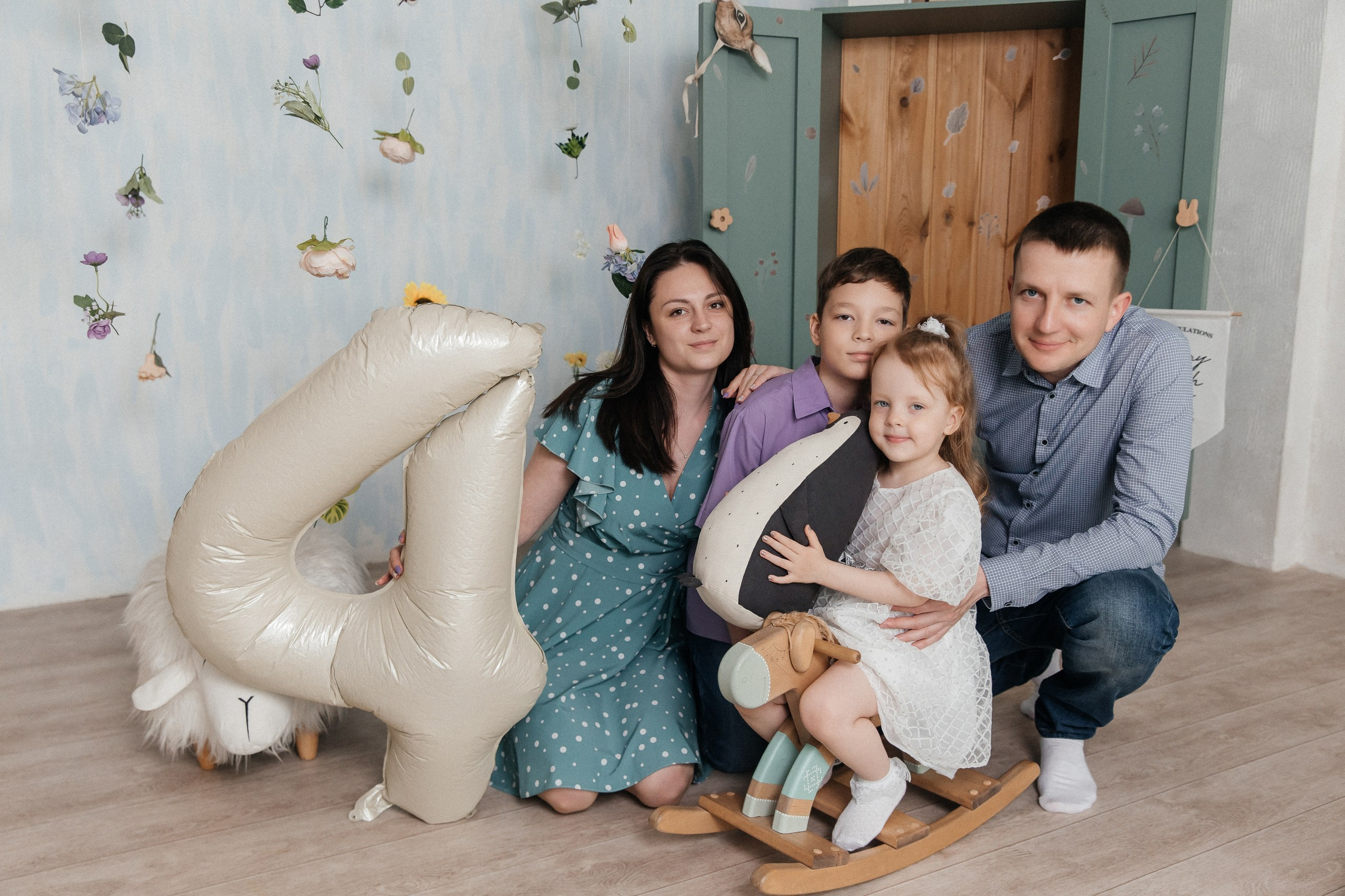 4 годика Анюте✨