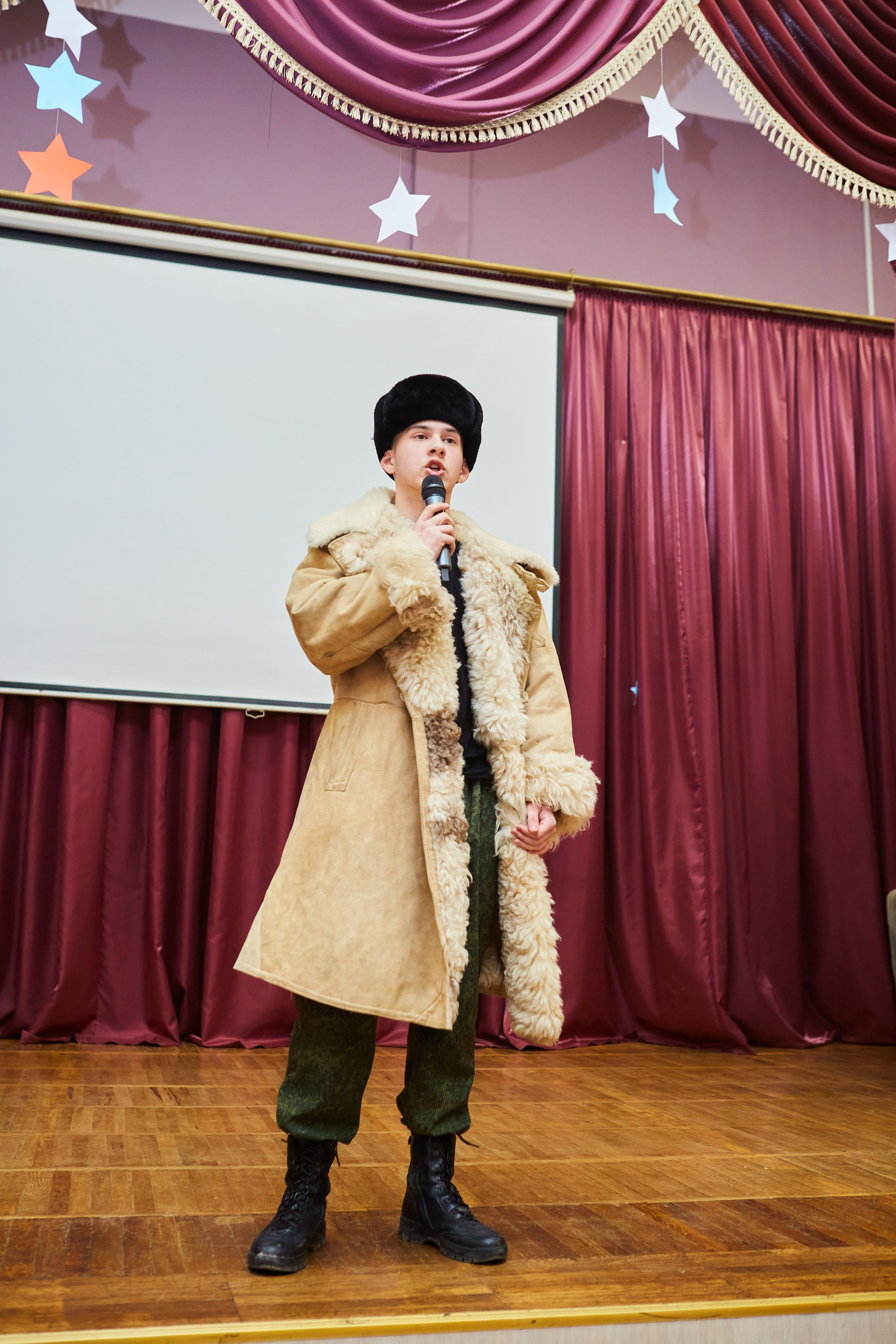 Спектакль в школе к 9 мая. Фотохудожник Наталия Кирсанова
