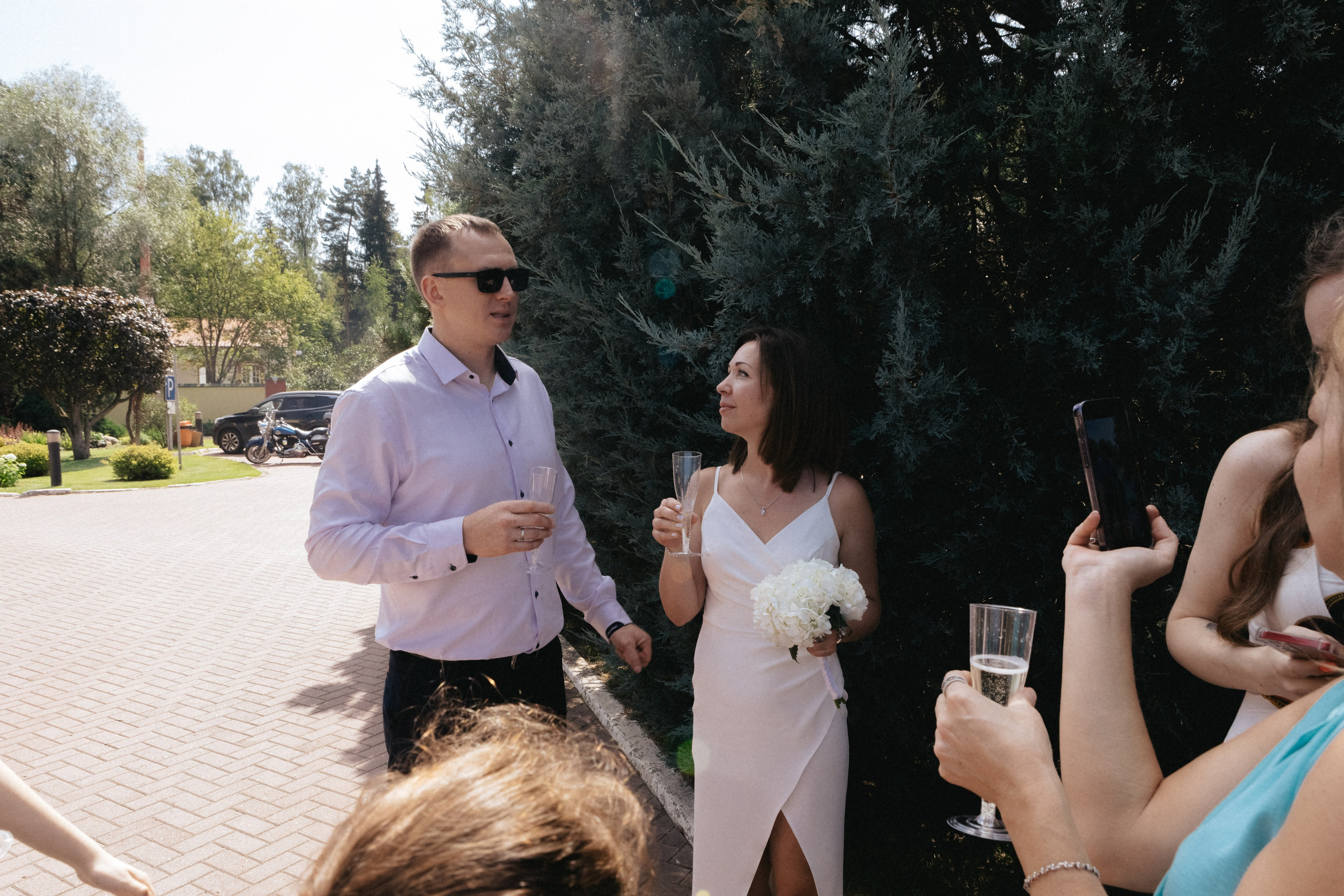 Лиза и Сережа. Роспись и тусовка в коттедже. Свадебный и портретный фотограф в Москве Анастасия Масюк