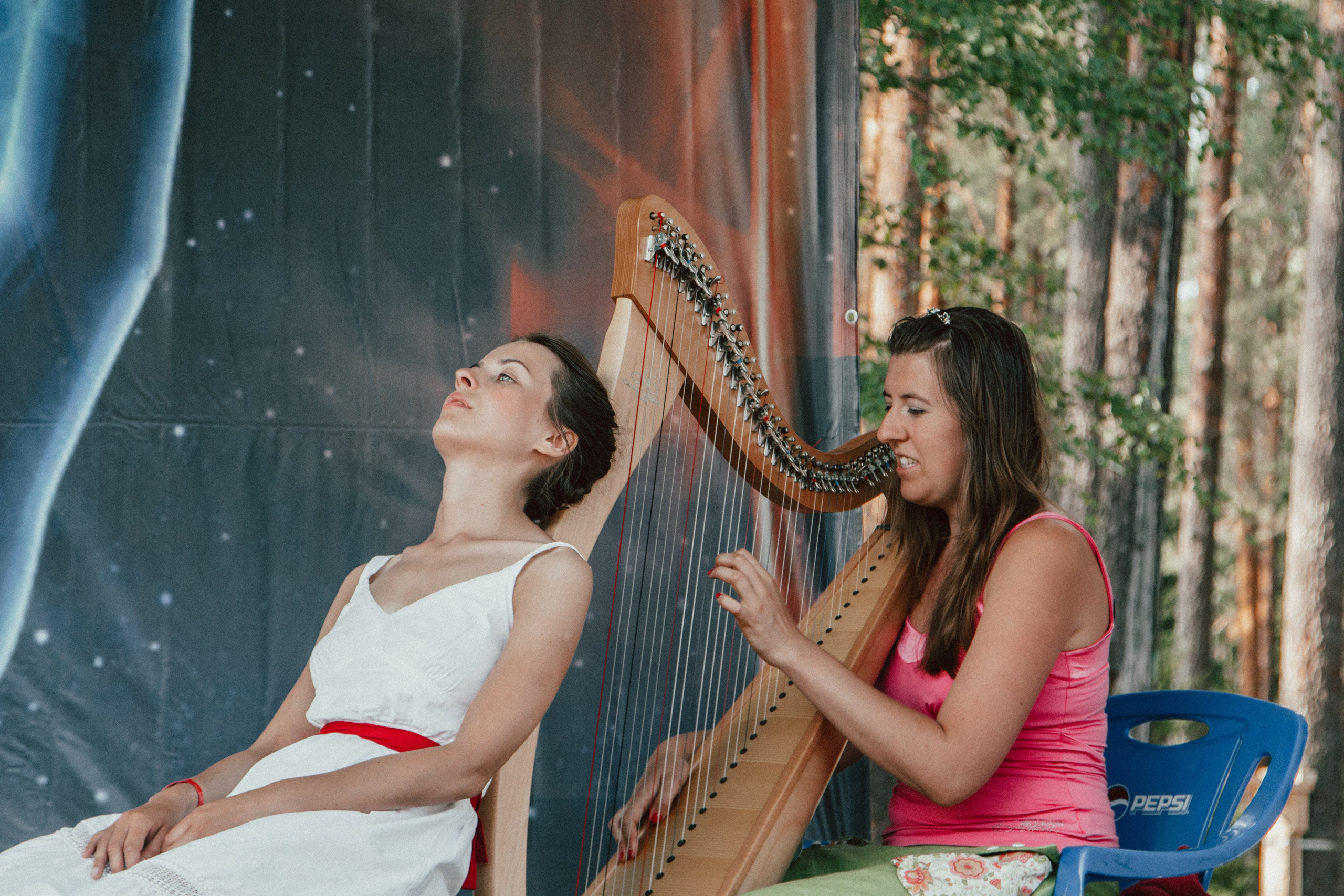 Ленинградская область (серия книг «Крым — Путь к Свободе»)». Репортажный фотограф во Всеволожске и Санкт-Петербурге Владимир Капустин