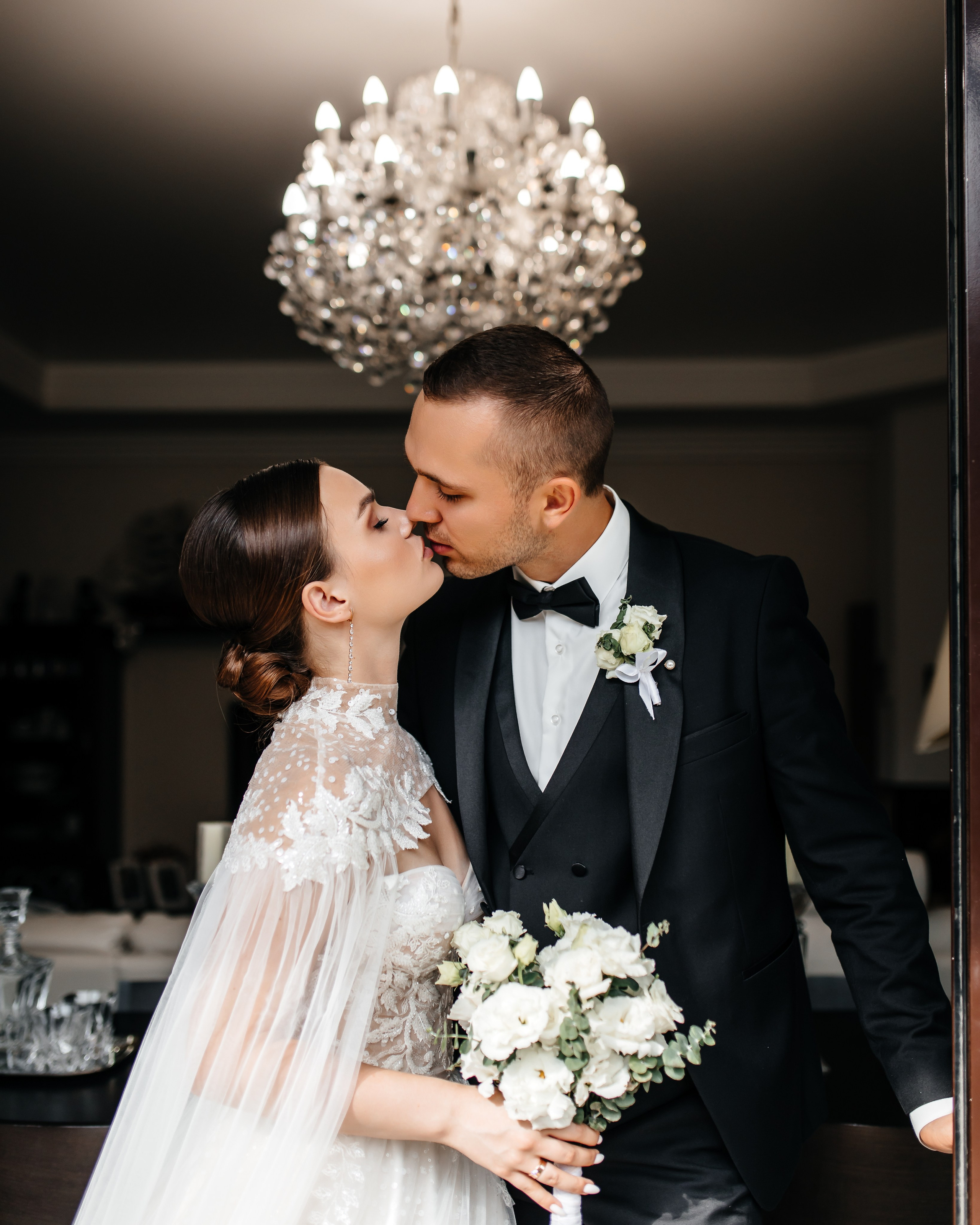 Анонс свадьбы для Романа и Алены. Свадебный фотограф в Крыму и Севастополе Ольга Баскакова