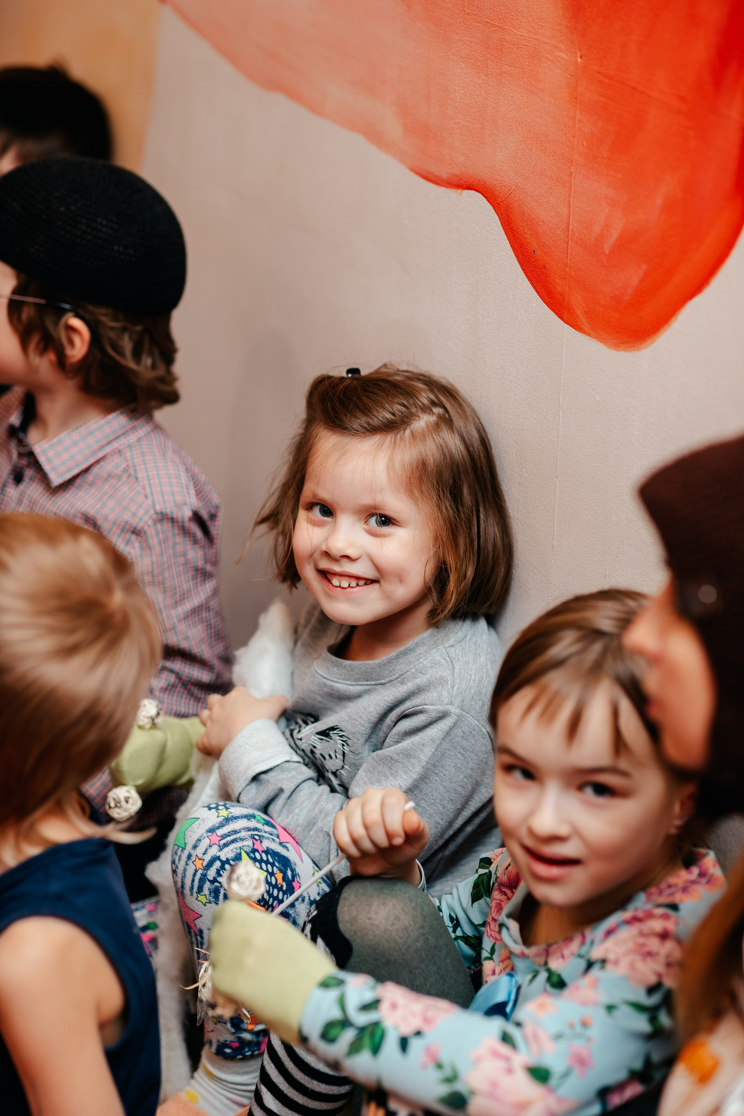 8 марта в Монтессори-саду. Семейный lifestyle фотограф в Санкт-Петербурге Людмила Пахомова