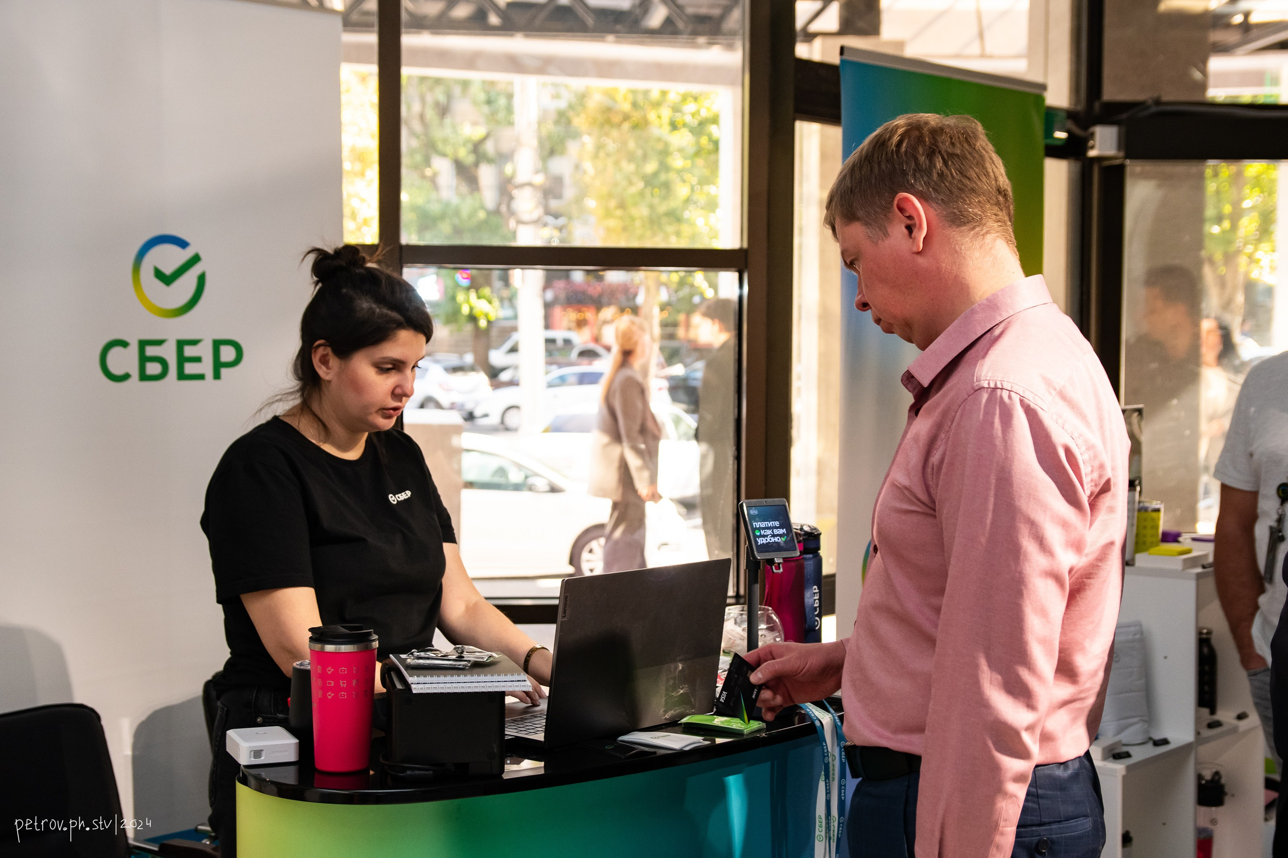 Открытие SberShop. Репортажный фотограф в Ставрополе