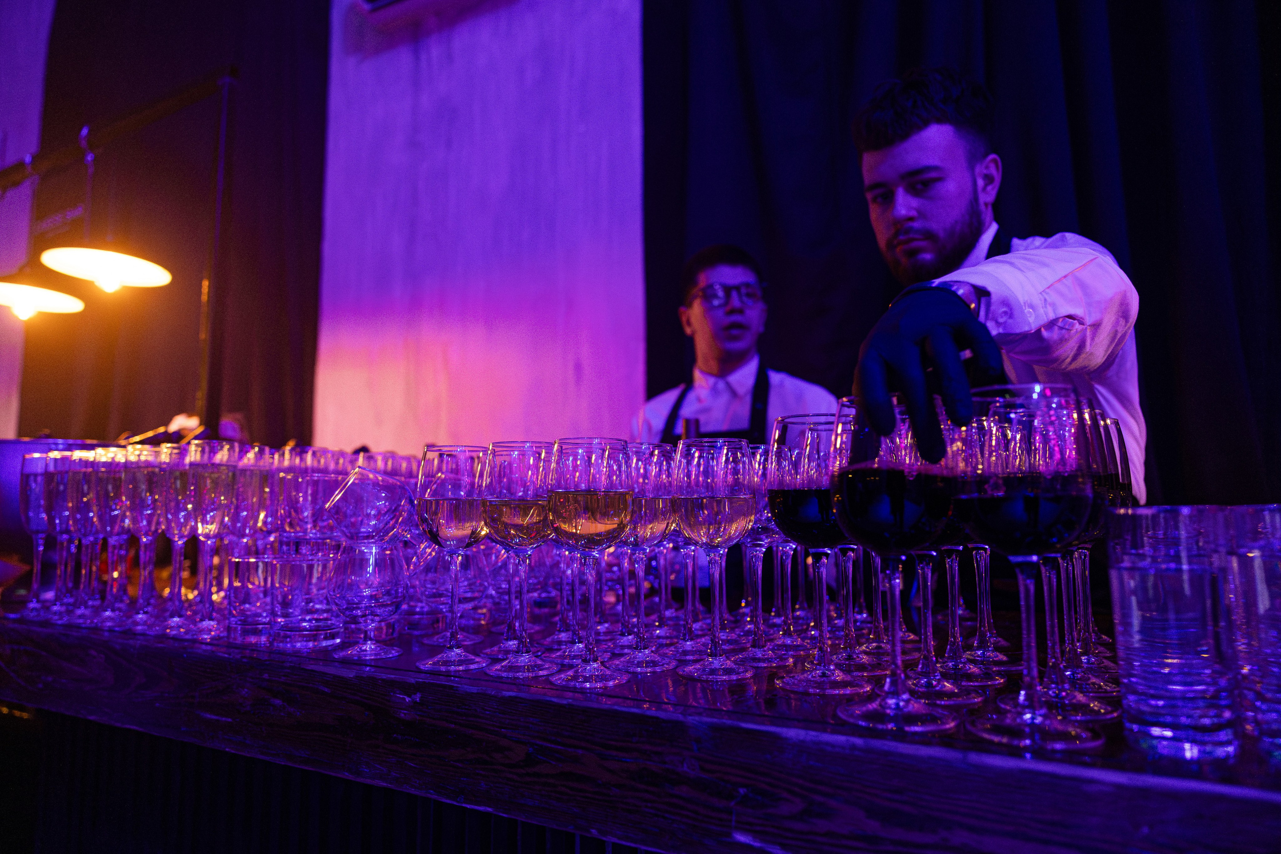 Data Summit 2025 (1). Свадебный репортажный фотограф в Москве