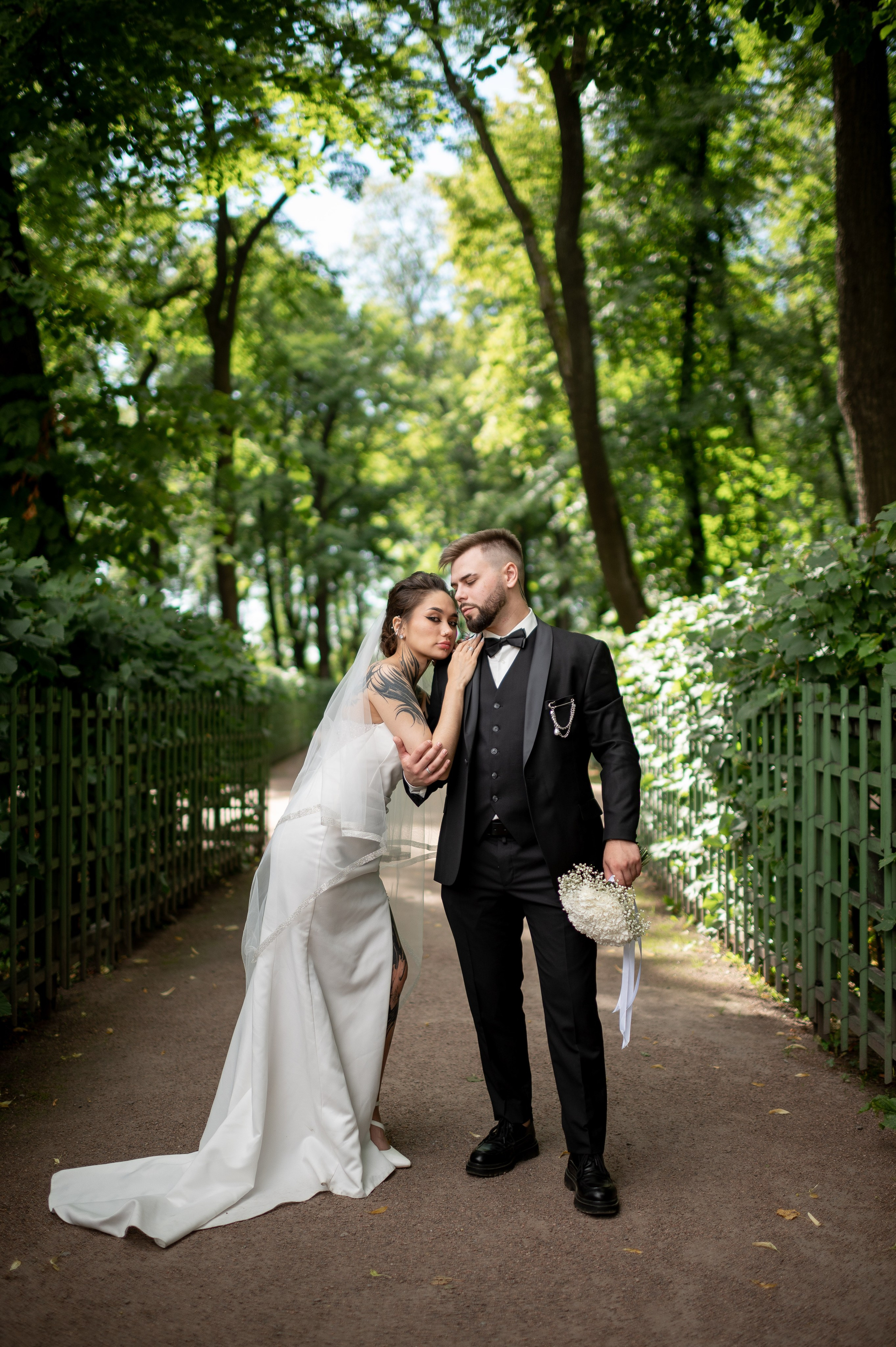 Диана и Евгений (маршрут № 1 в Питере: Исаакиевская площадь, красные маркизы Астории, набережная Мойки, Дворец Штиглица и Летний сад). Портретный, семейный и свадебный фотограф в Санкт-Петербурге и в Пушкине Ширяев Денис