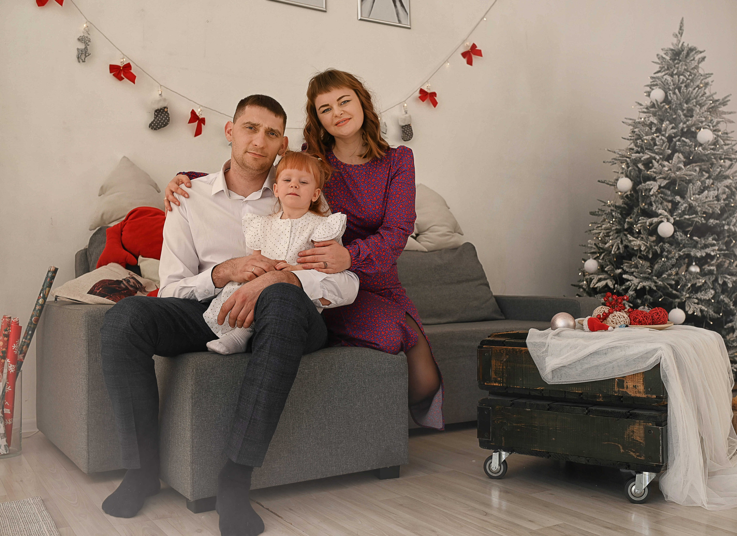 Аня, Алексей и Катюша. Фотографы крещения/венчания  Красноярск Татьяна и Вячеслав Переваловы