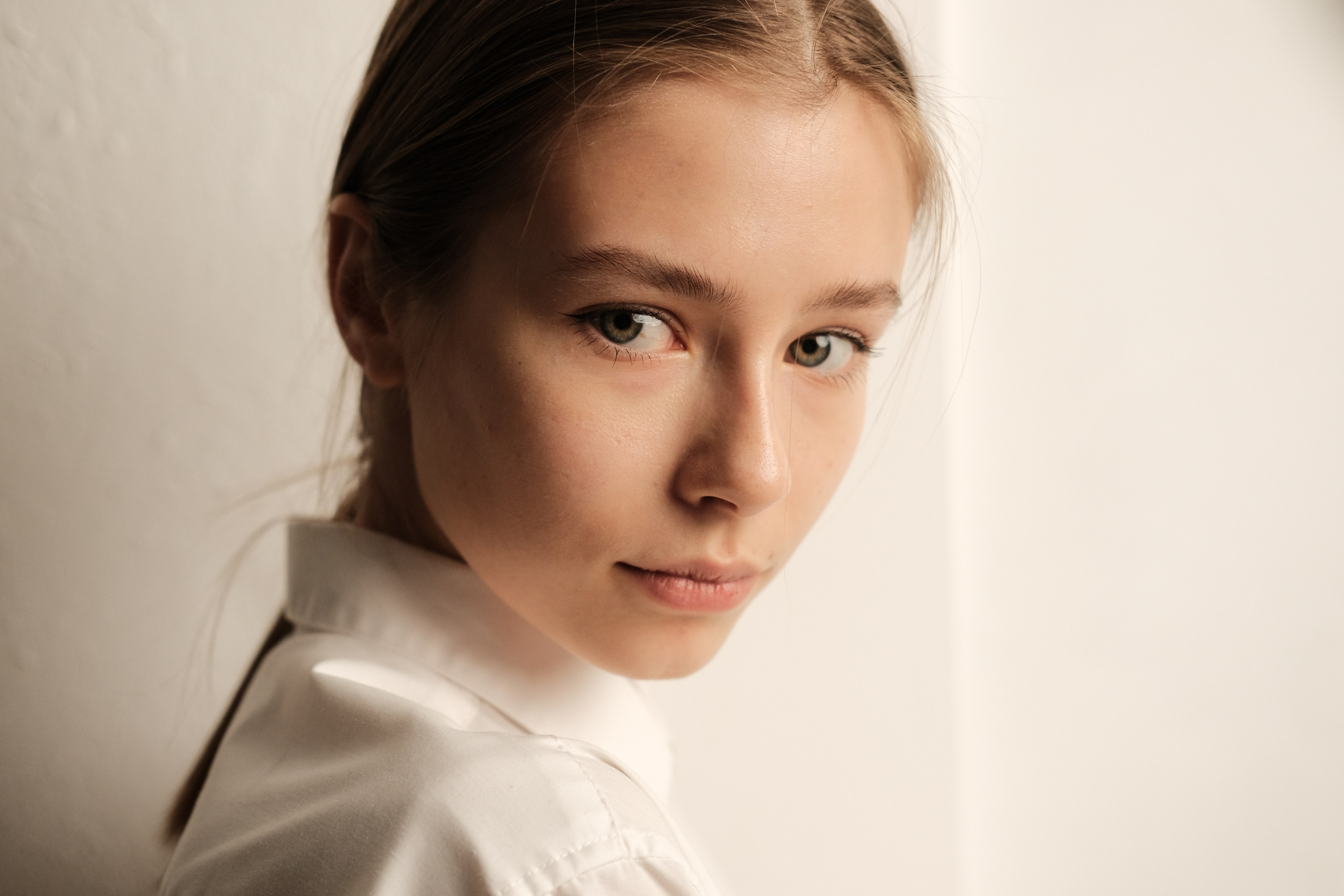 Лена Лоза портретный фотограф в Перми, деловой портрет, семейный портрет. Портретный и семейный фотограф в Перми Лена Лоза. Портрет для бизнеса