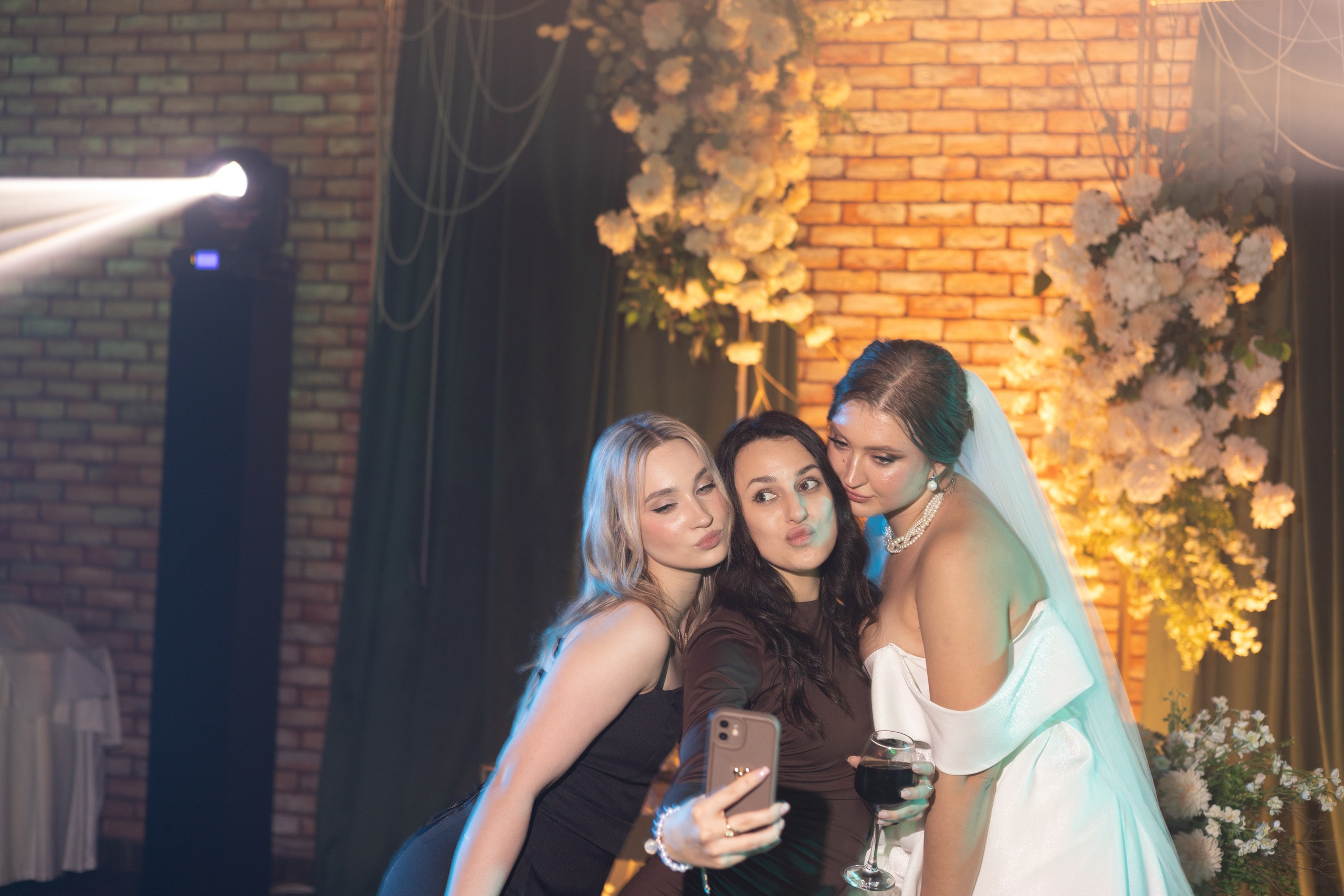 Паша&Лиза. Свадебный фотограф Церковная Алёна.Десногорск, Смоленск