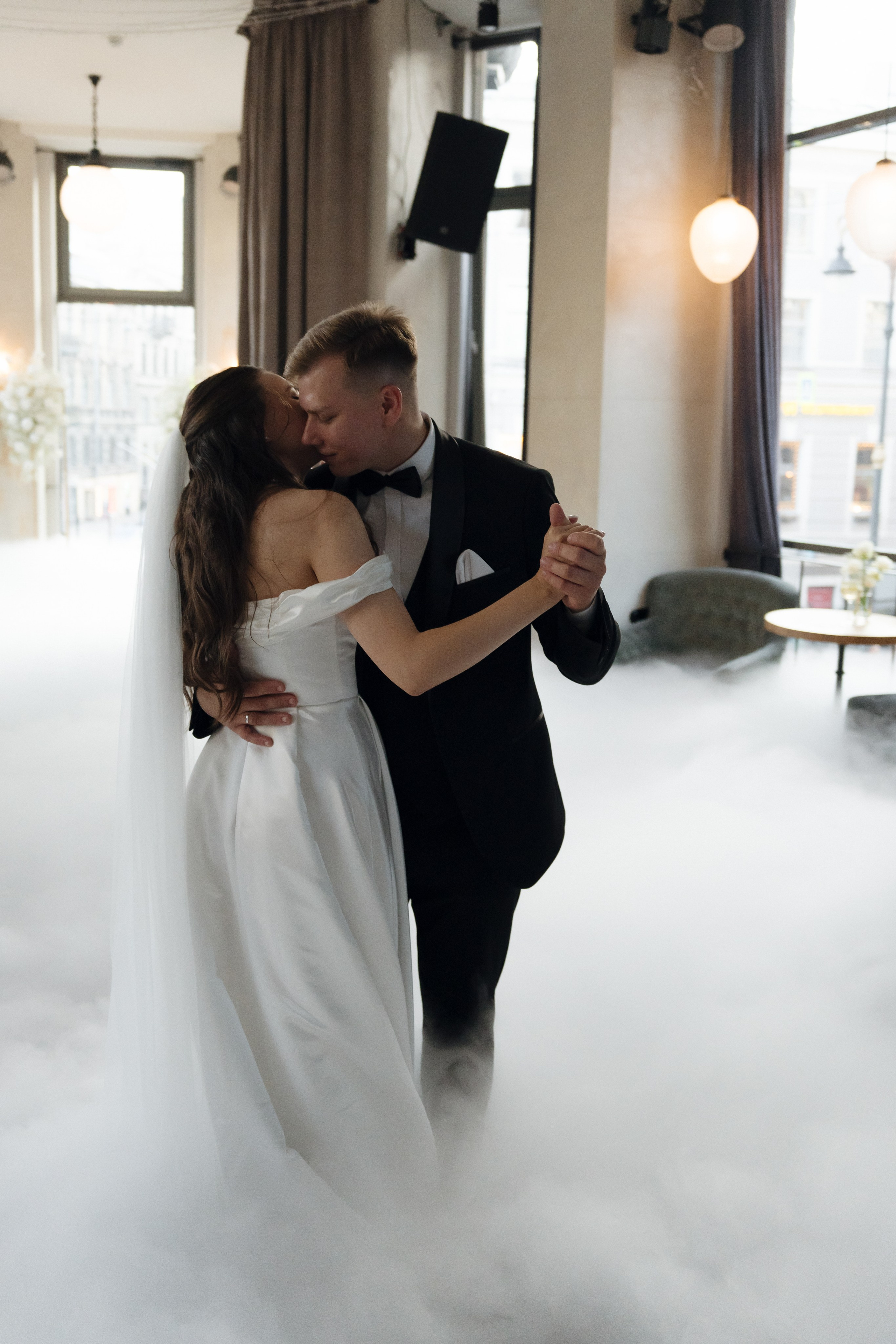 Social club. Свадебный фотограф в Петербурге Таша Вайб