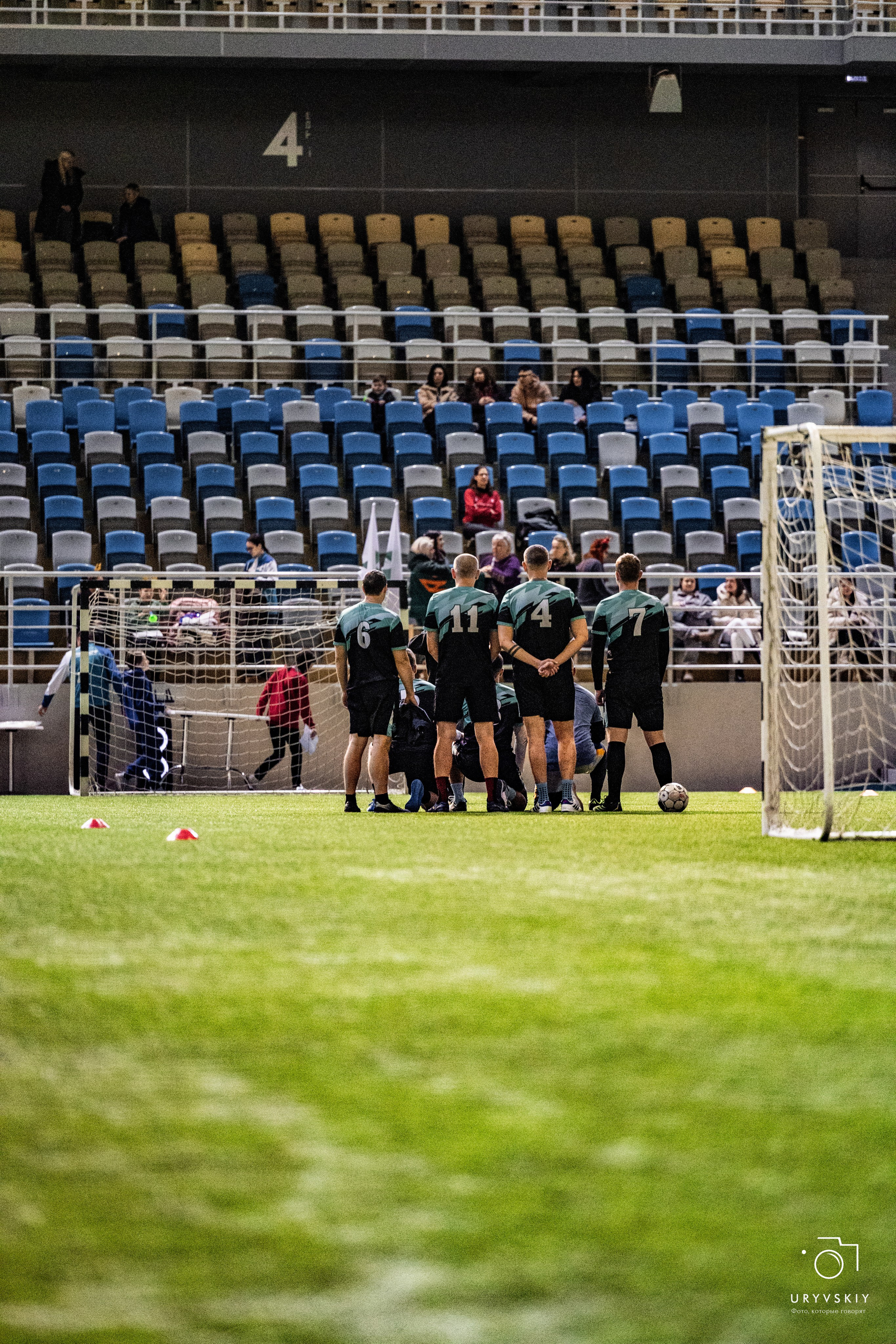 Командор футбол 29.11.2025. Игорь Урывский. Фотограф Красноярск
