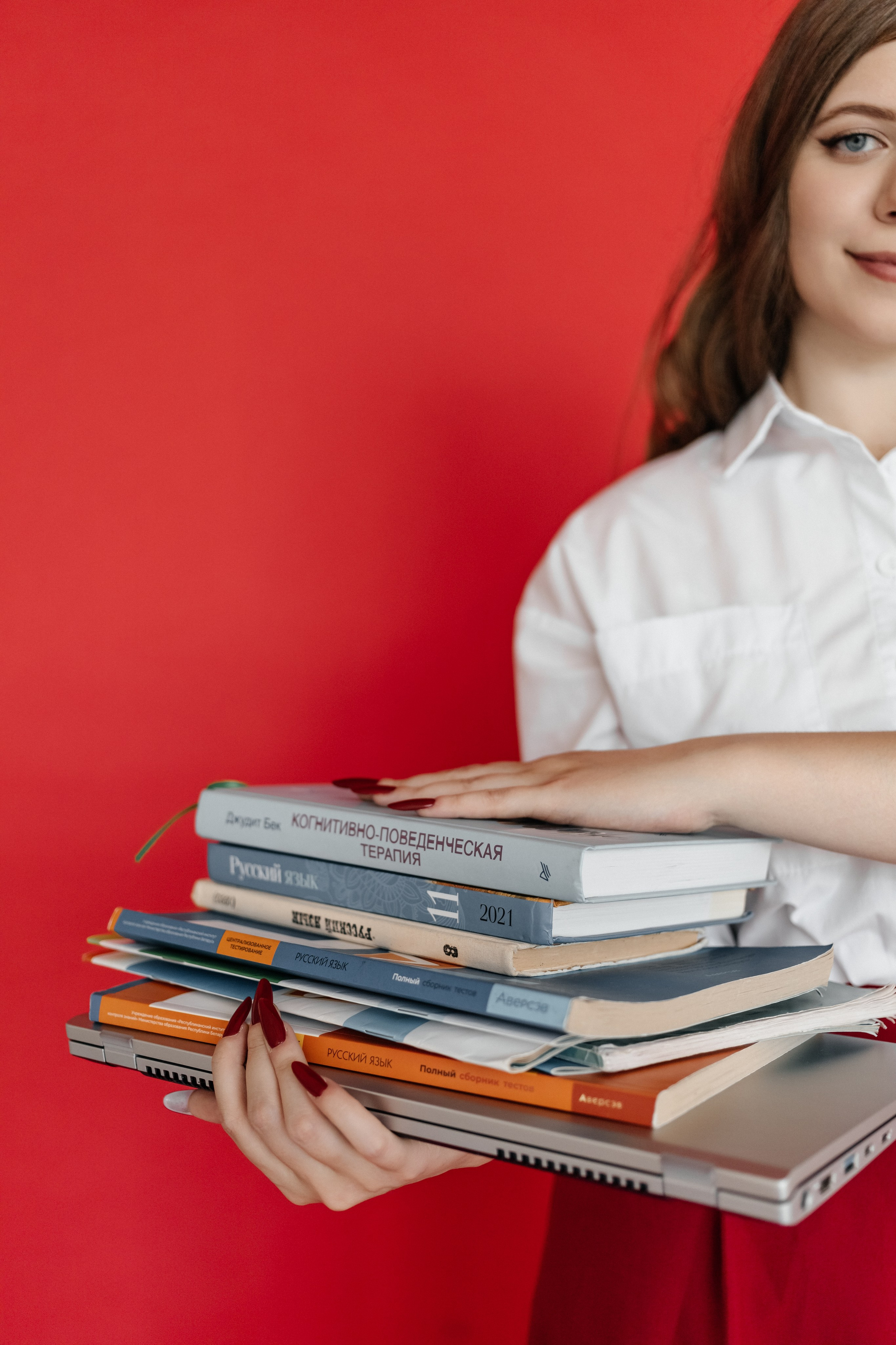 Контентная съемка для профиля репетитора русского языка. КОНТЕНТ ФОТОГРАФ