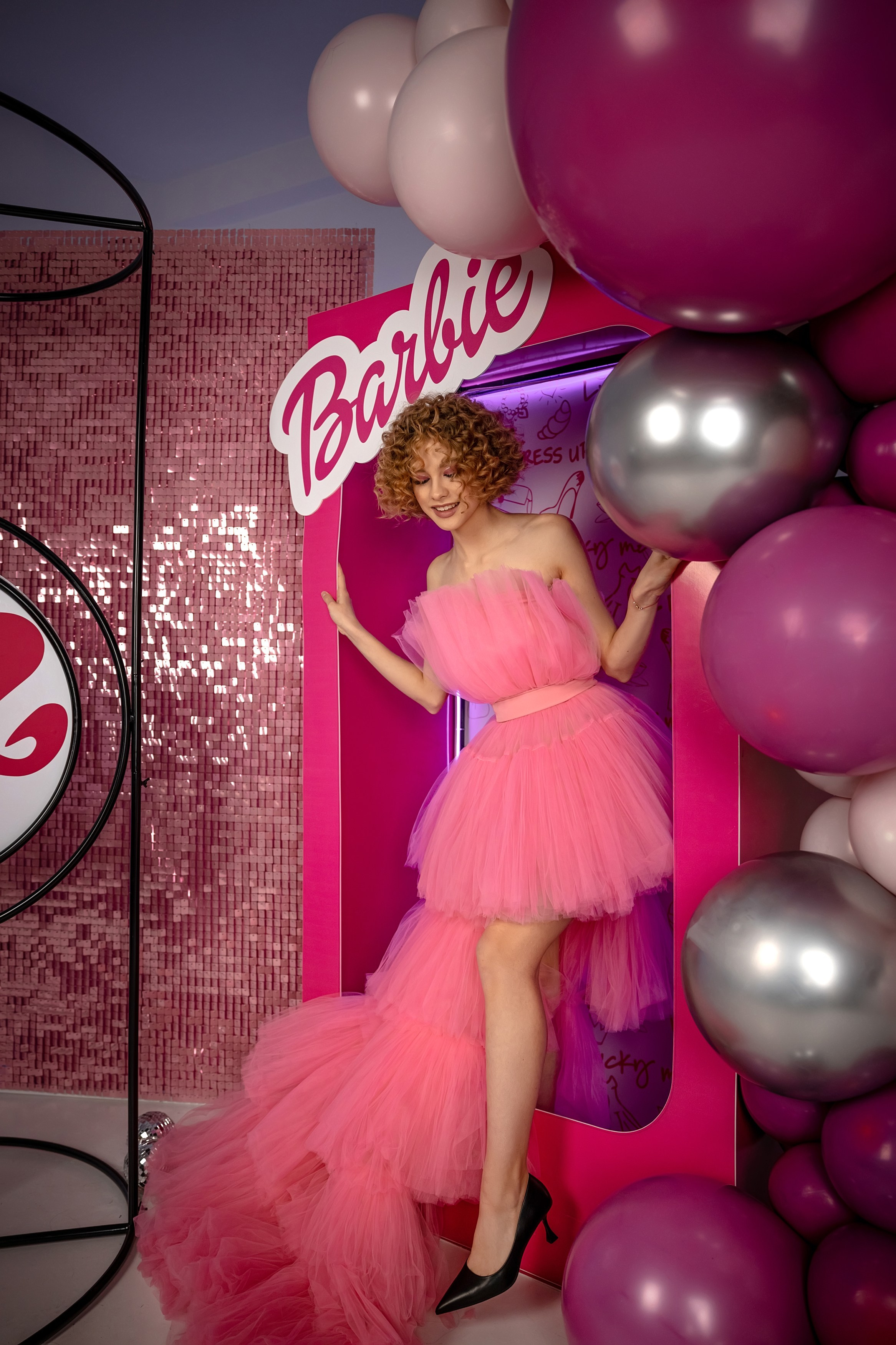 Барби. Декоратор Ксения Сергеева, причёска Ксения Матджанова, визаж Александра Стурова. Татьяна Мирзоян