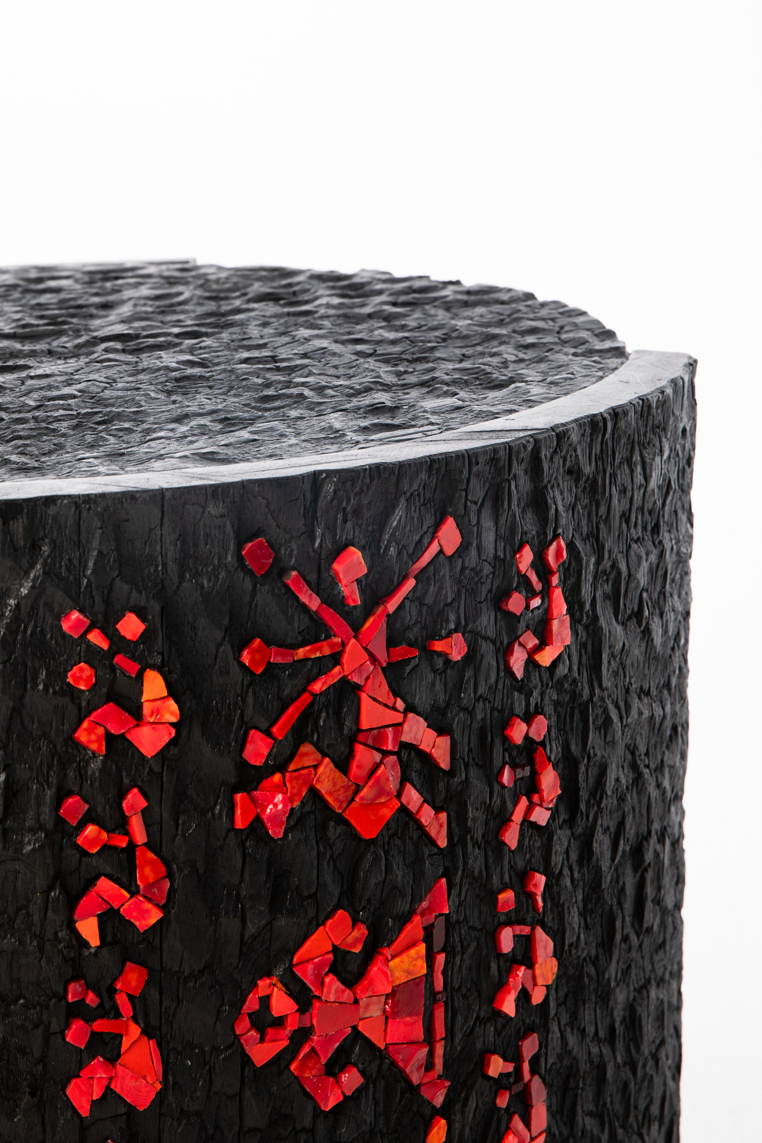 Столики 'Red code'. Алла Дулова — предметный и интерьерный дизайнер