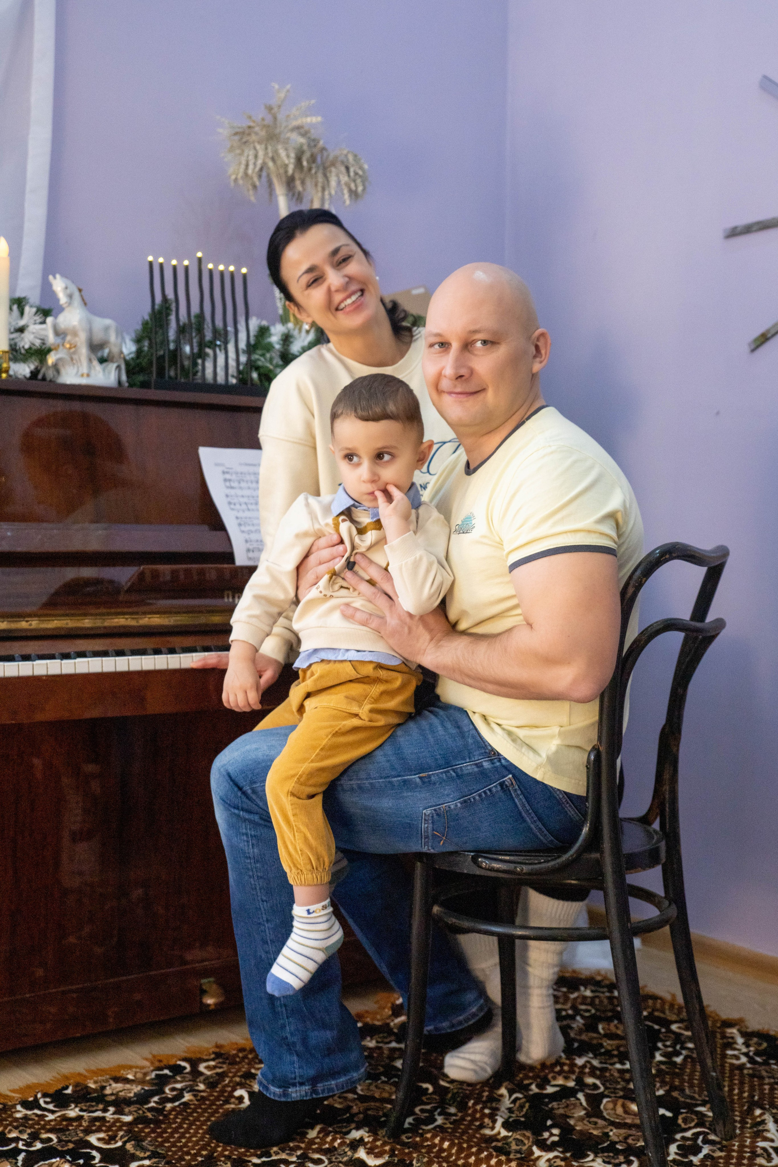 Новогодняя. Дёма и родители. Фотограф Лапочкина Татьяна