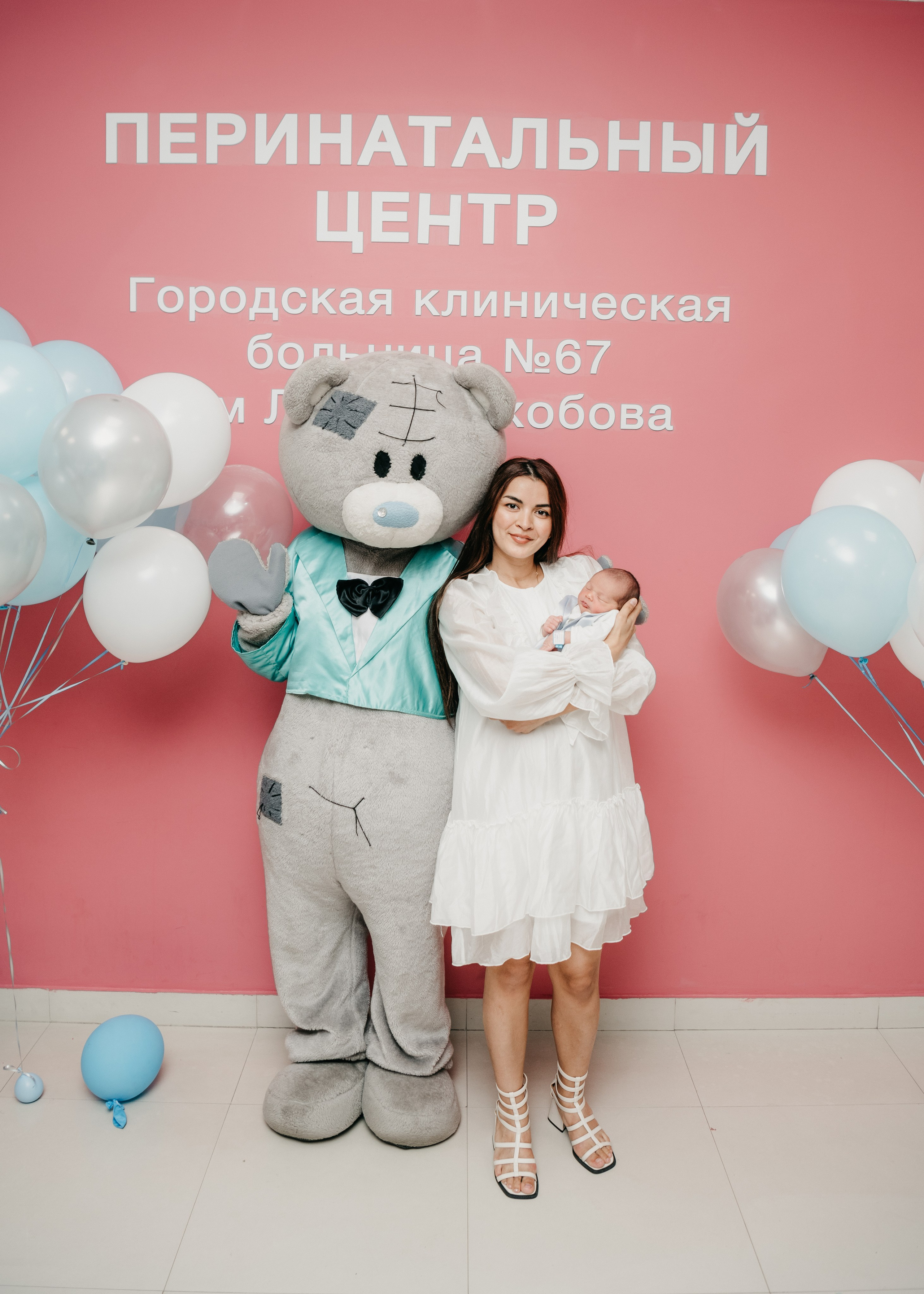 Выписка Али. ГКБ 67. Фотограф на выписку из роддома в Москве и МО
