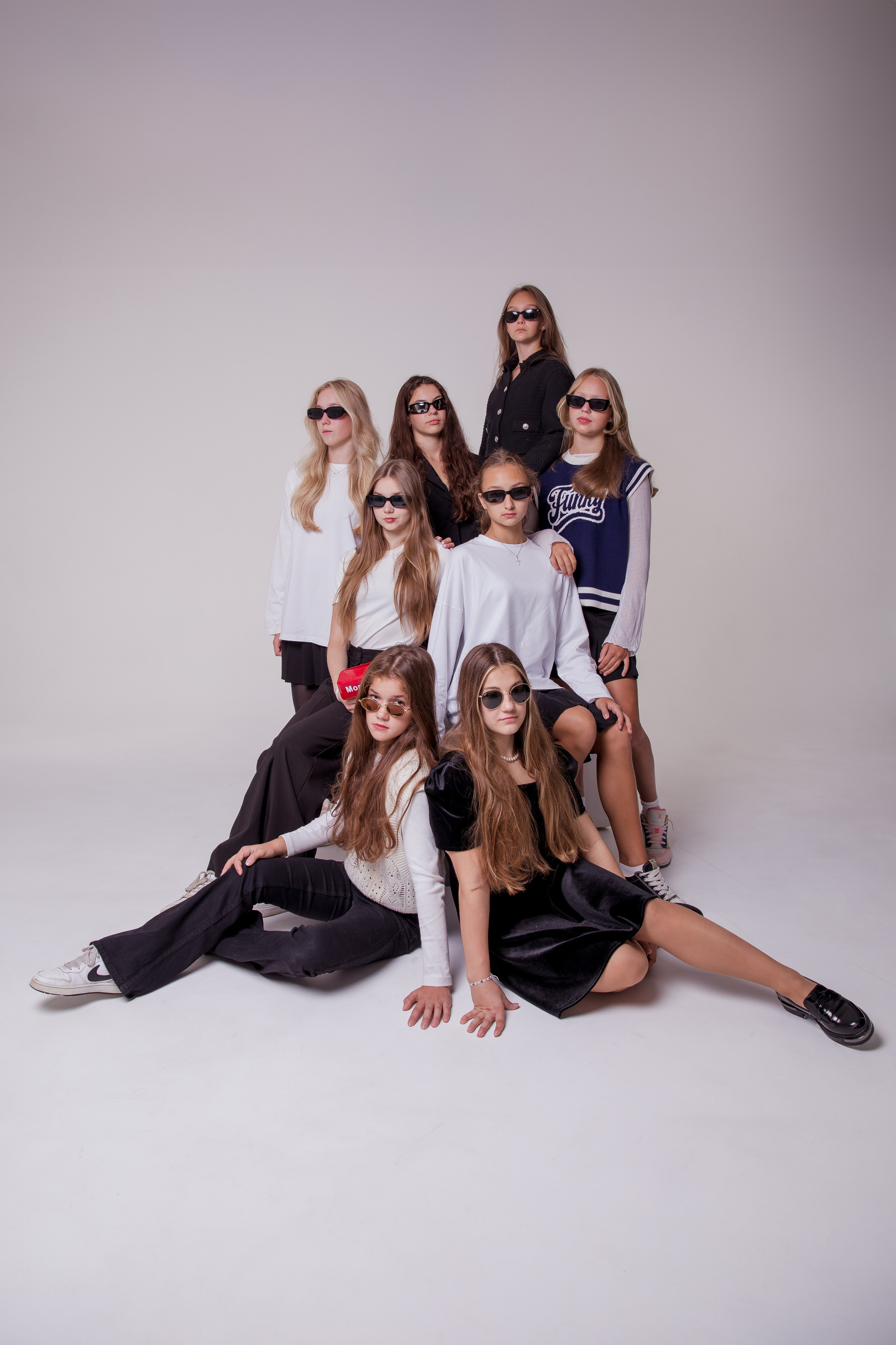 Студия для выпускных альбомов в Зеленограде. Выпускные альбомы в Зеленограде и Москве