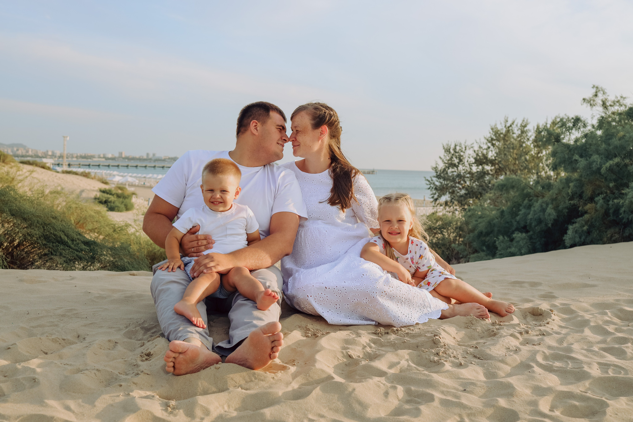 Александр. Главная