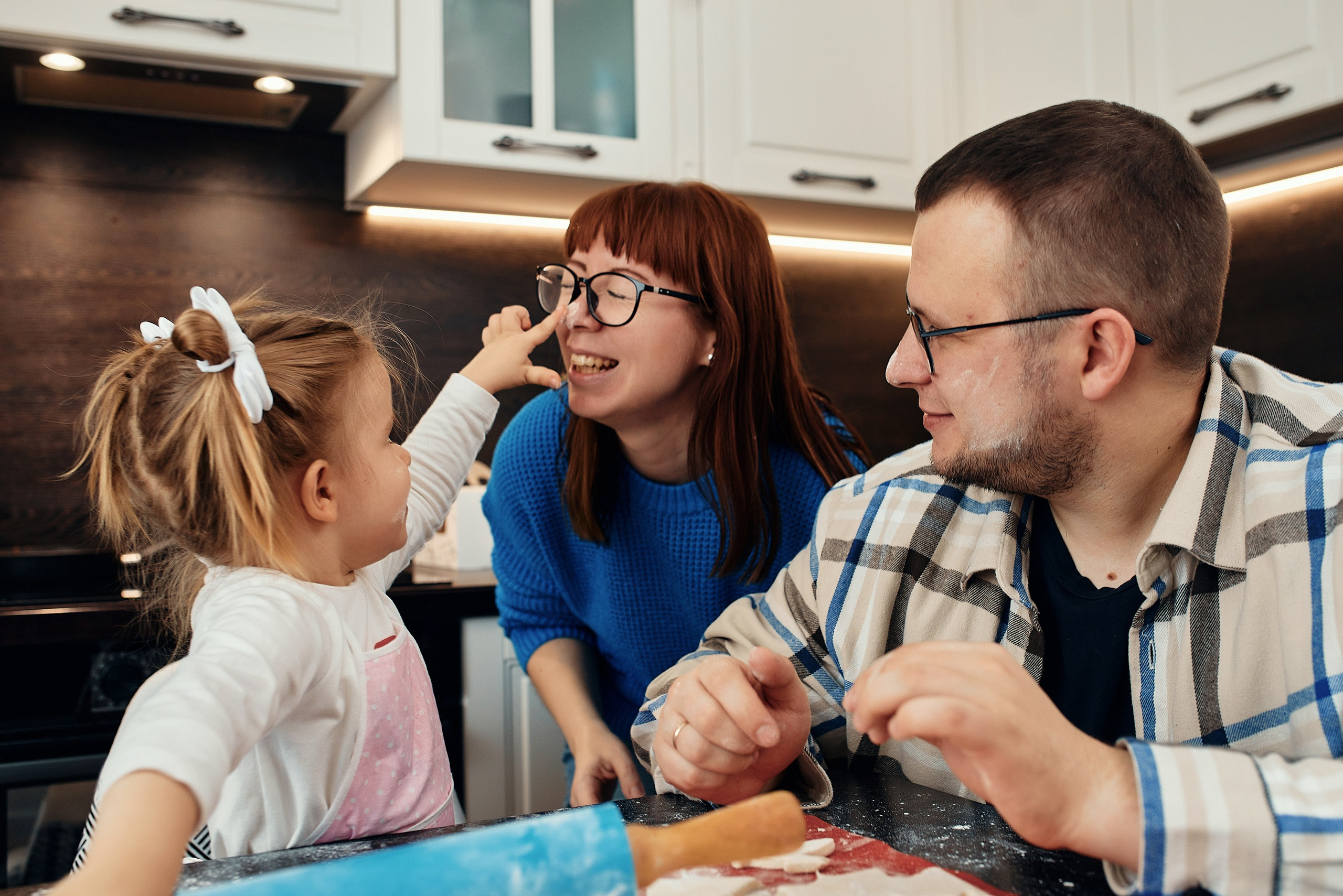 Домашняя новогодняя фотосессия. Семейный и репортажной фотограф в Красноярске и Москве Виктор Бабинцев