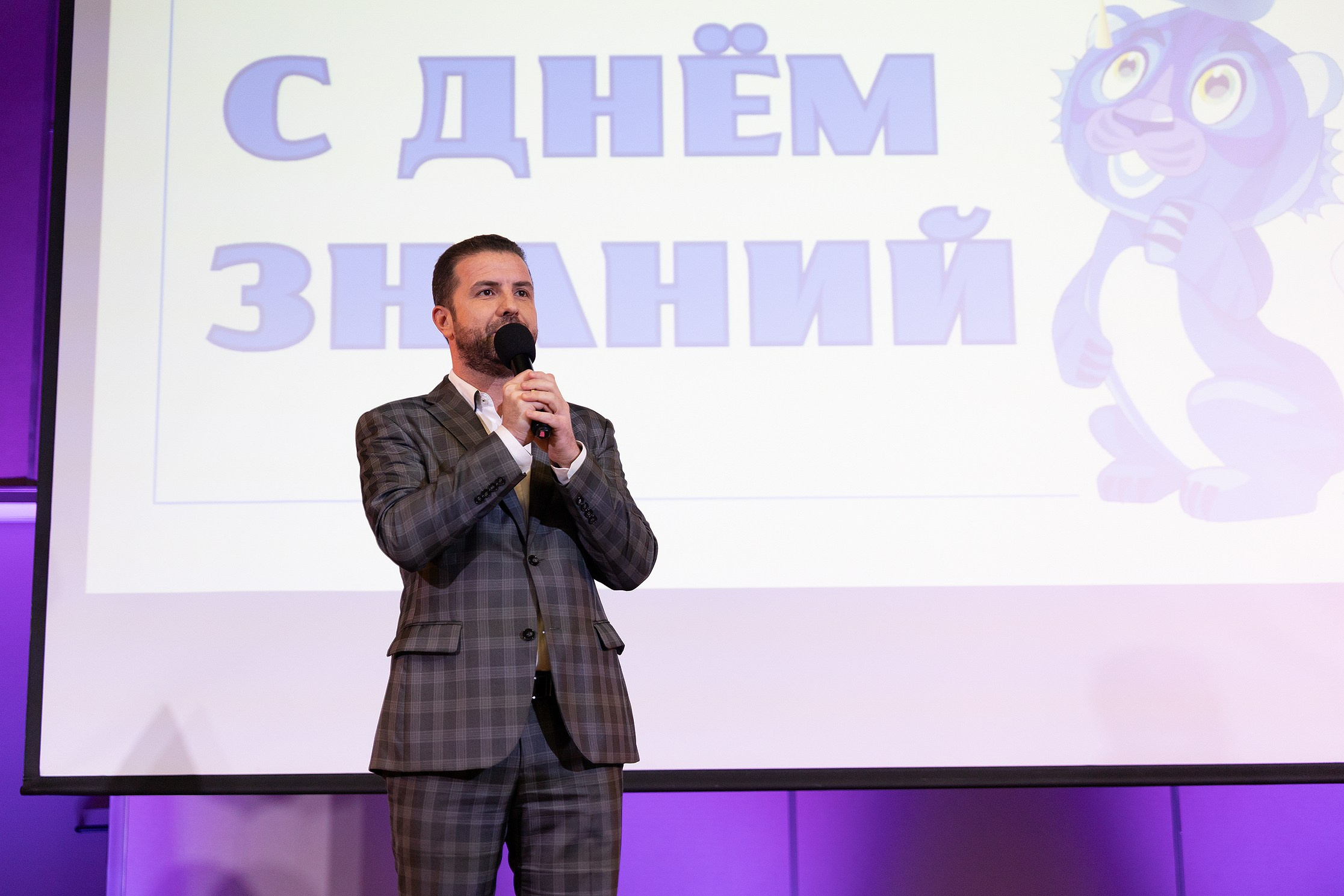 1 Сентября репортаж. Профессиональный Фотограф в Москве Андрей Славнов