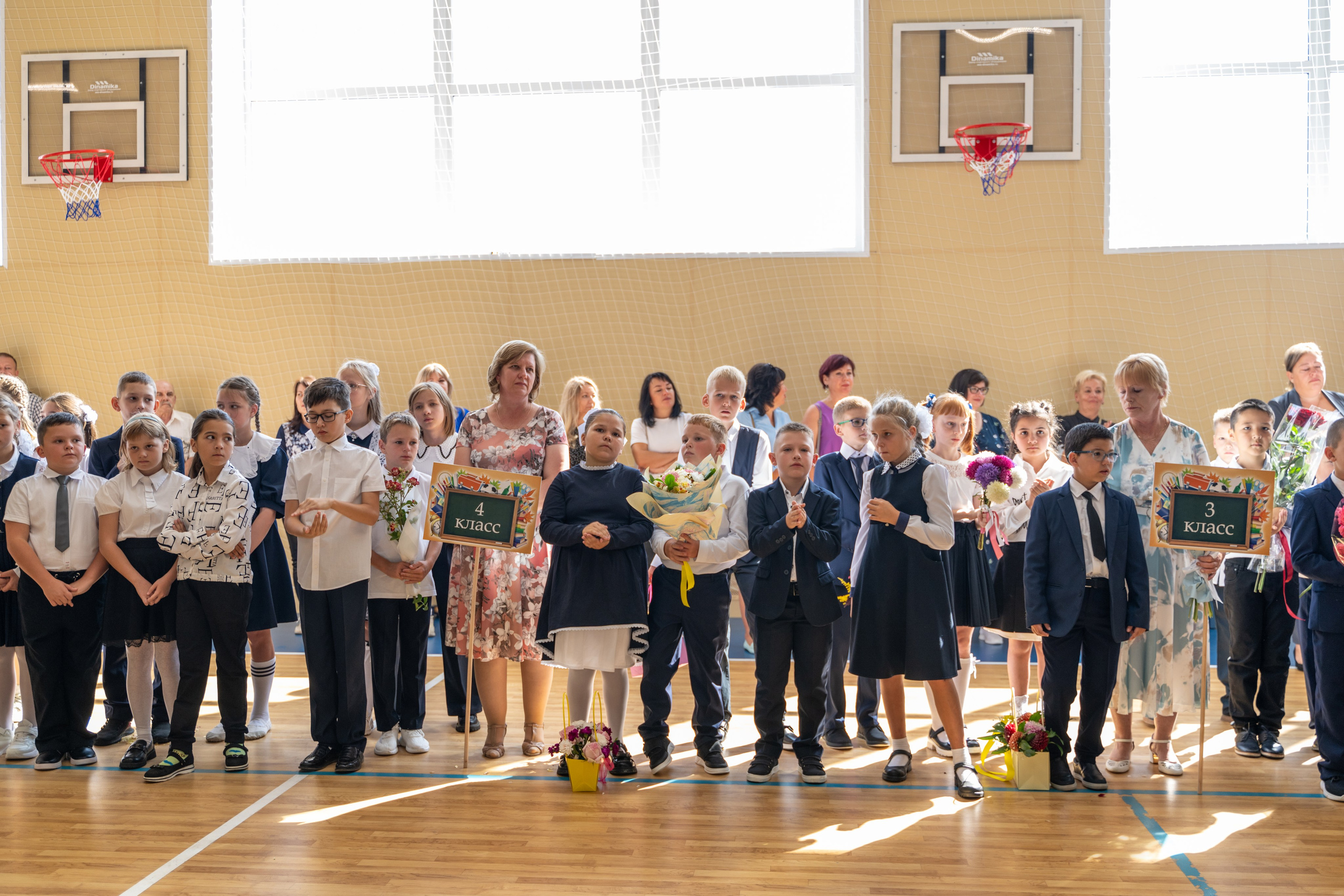 1 Сентября газопроводская школа 11 класс. Фотограф самых запоминающихся моментов Вашей жизни