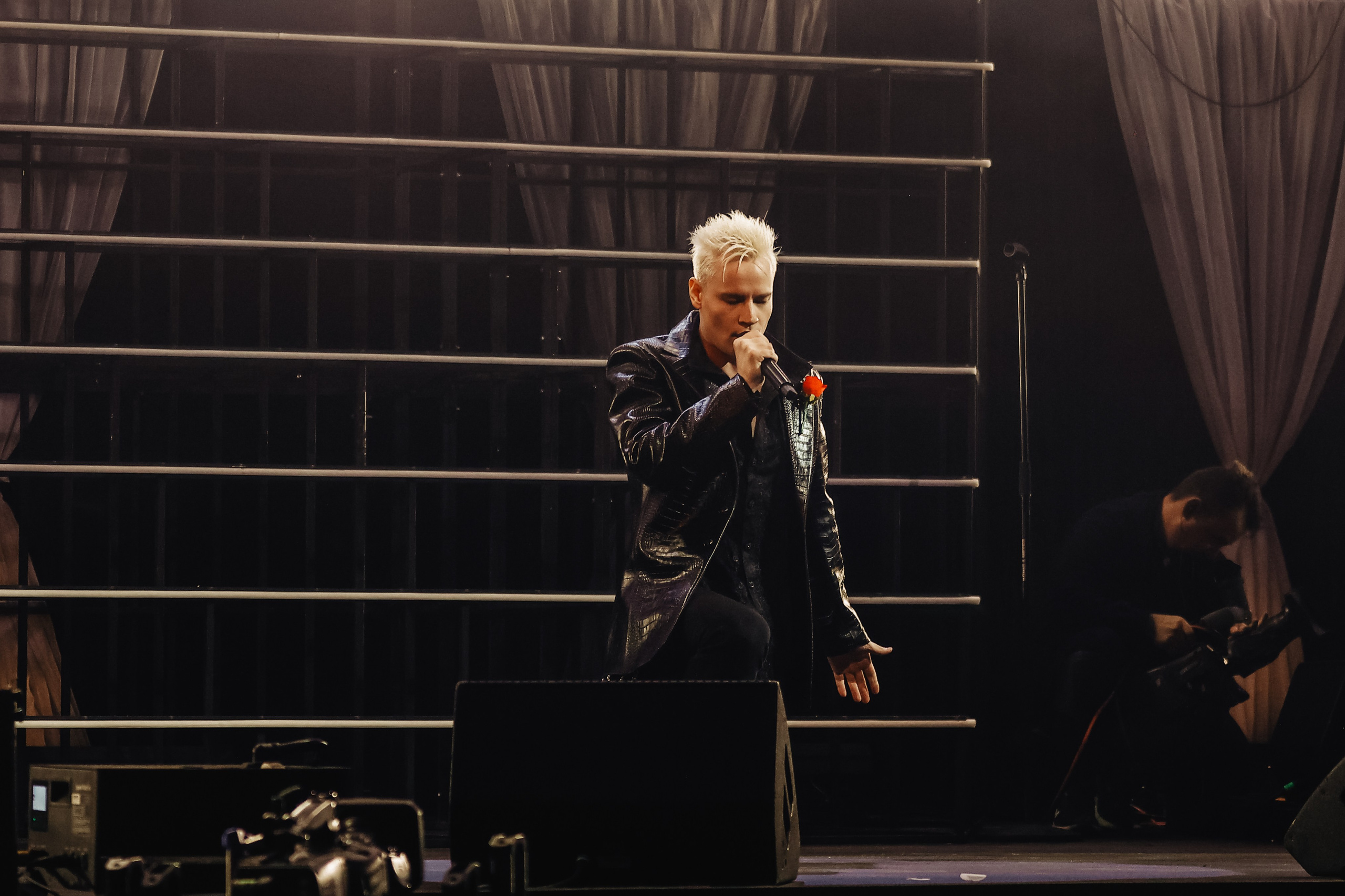 ШАМАН-ОНА МОЯ! @LIVE ARENA