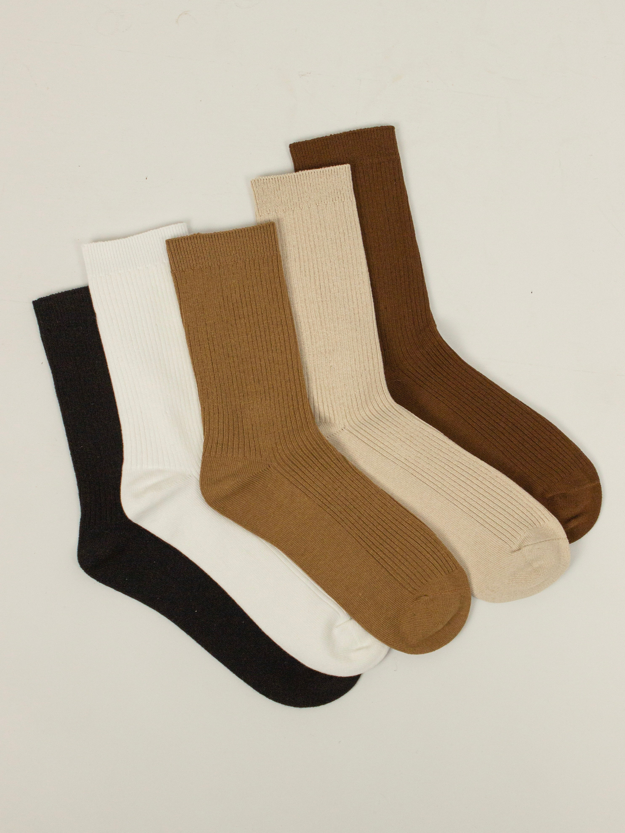 Обувь // Носки. DEWA | фотостудия для маркетплейсов