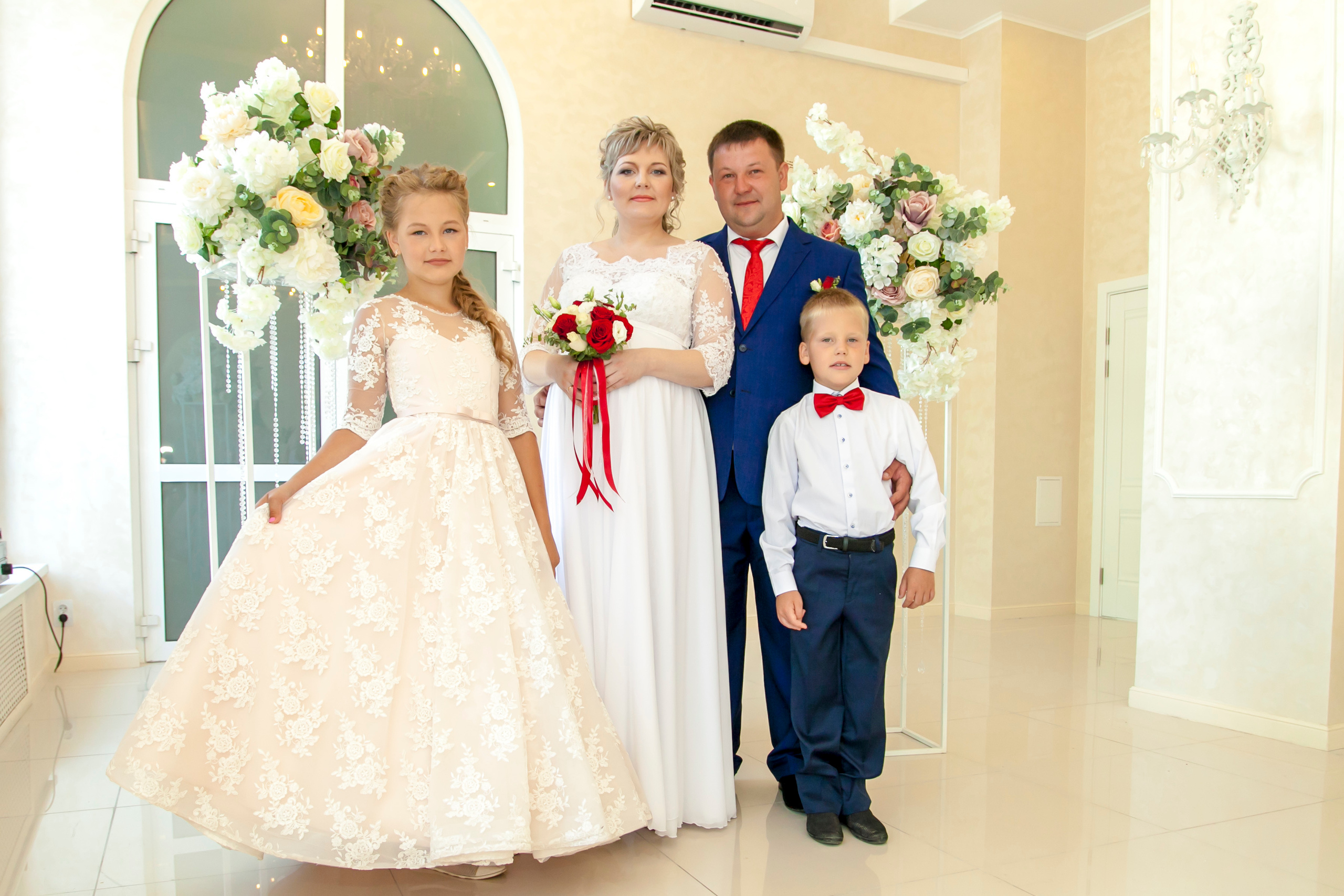 Михаил и Анна. Ведущий, Тамада, DJ, фото в Перми. Хорошее настроение