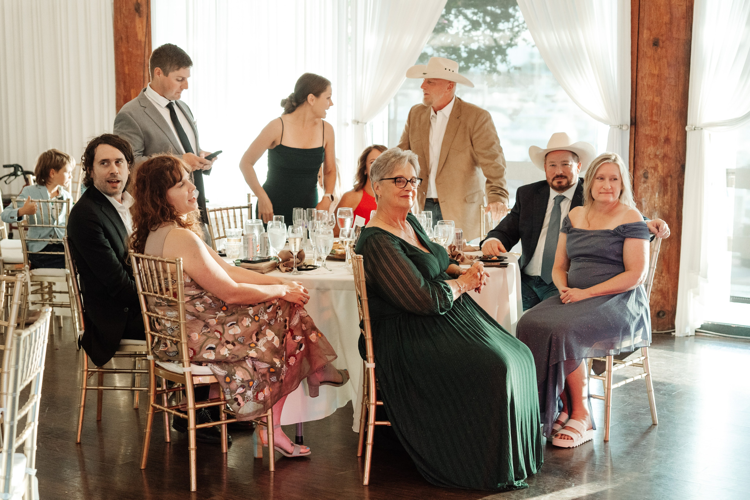 2025-08-16_BryanAmber. Ретушер Зенькевич Света