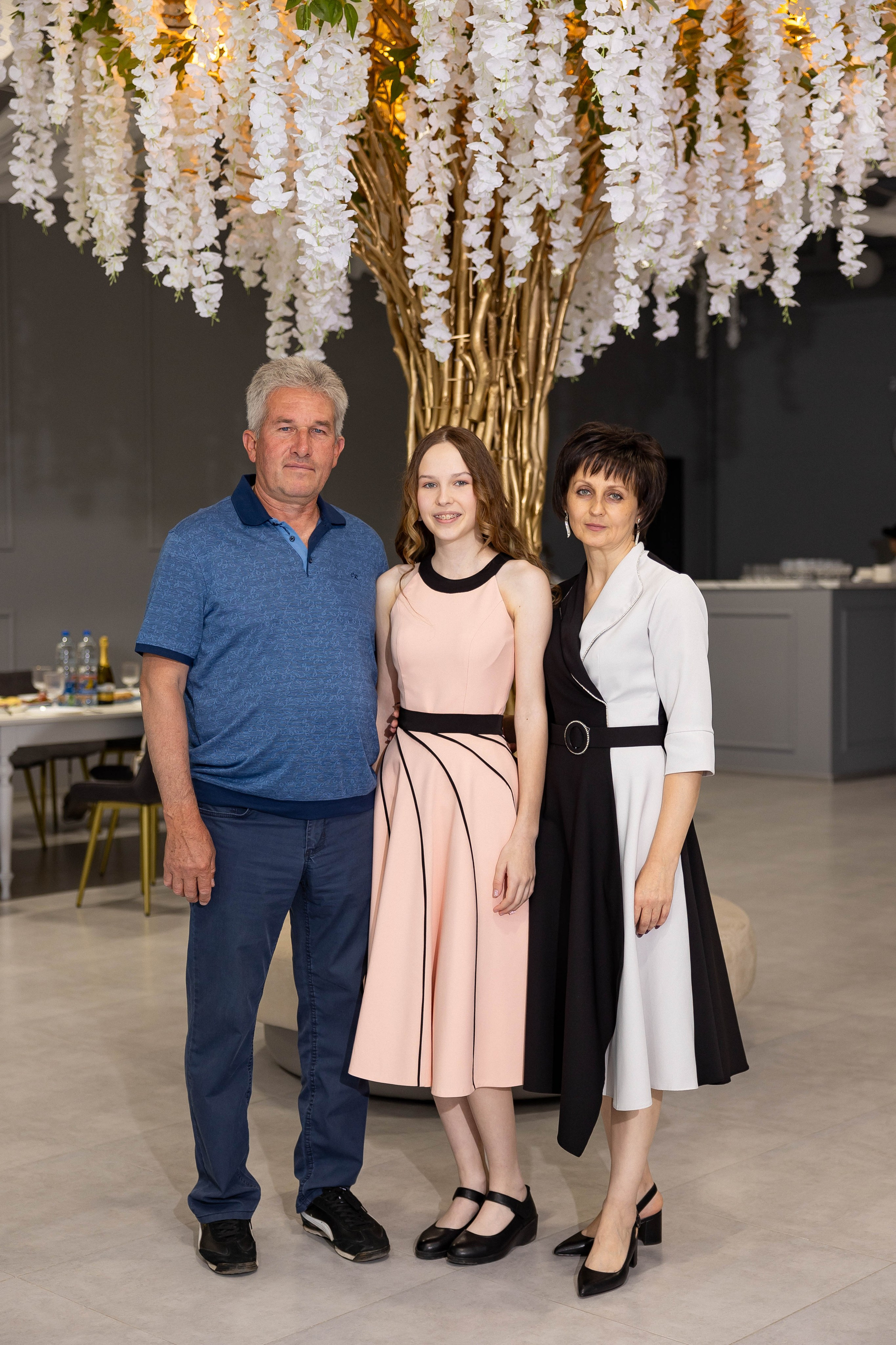 Школа 9 выпуск 2025. Выпускные альбомы в Краснодарском крае