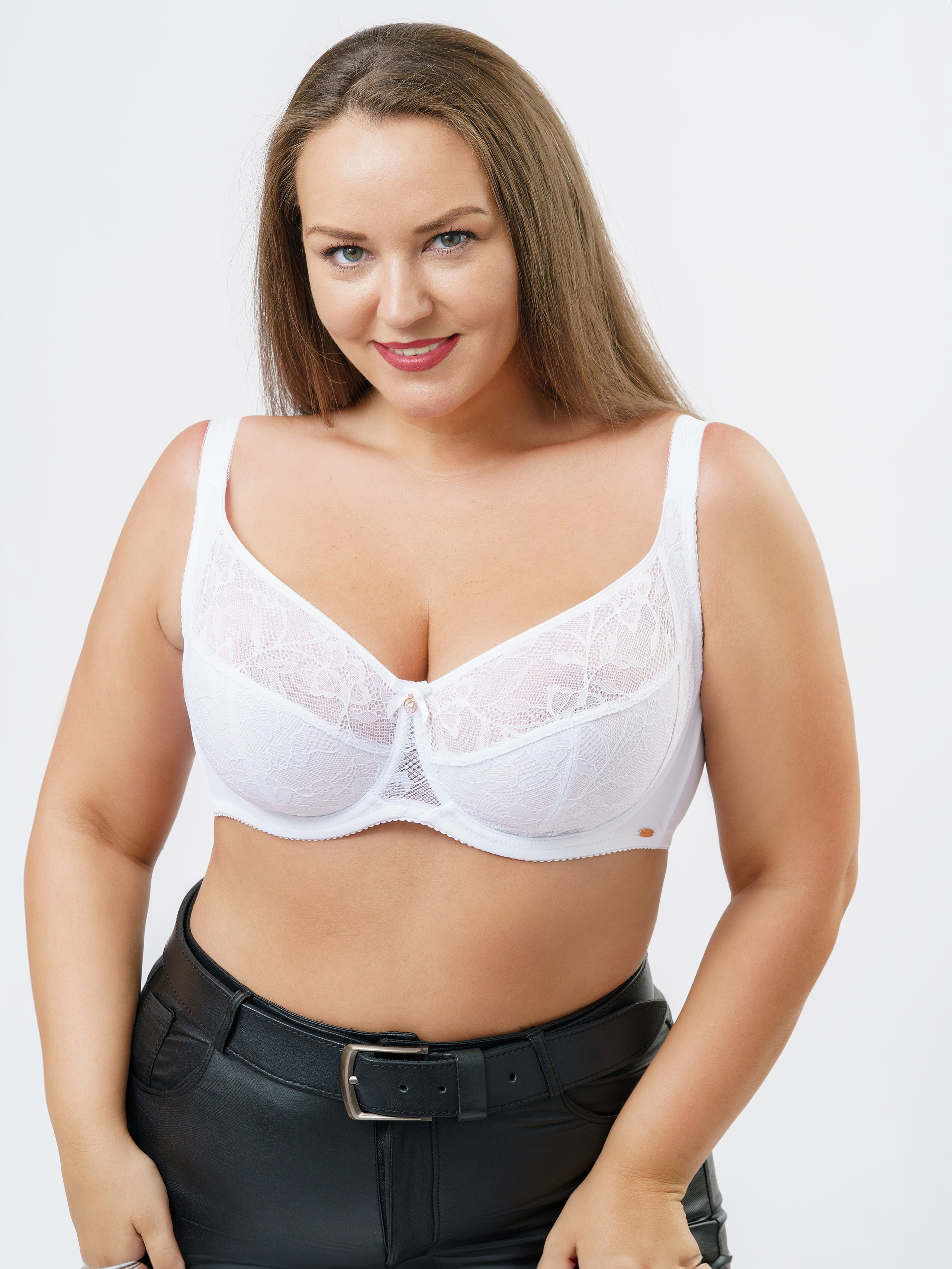 Plus-size модели. KED Production — продакшн из СПб. Создаём фото, видео и контент, который помогает брендам и селлерам продавать больше